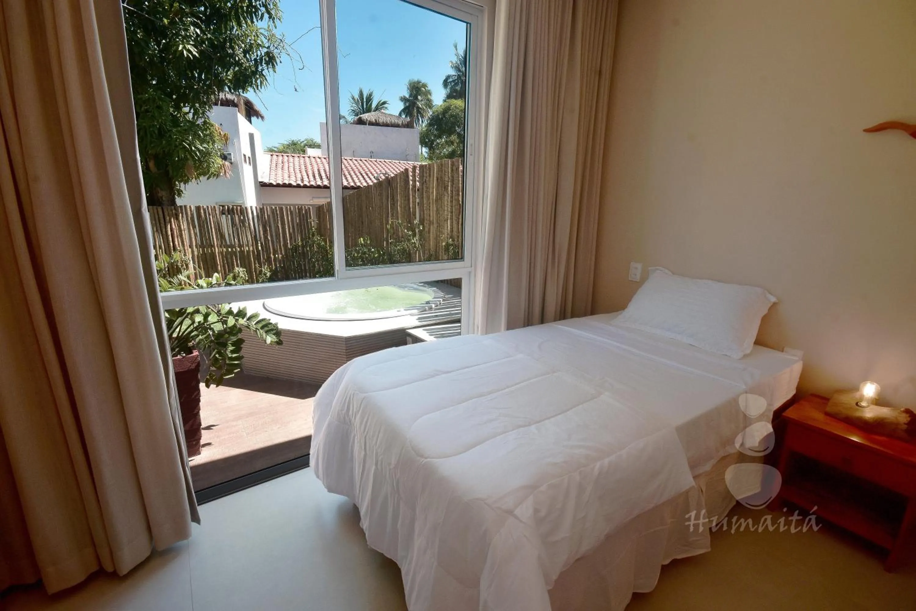 Photo of the whole room, Bed in Pousada Humaitá