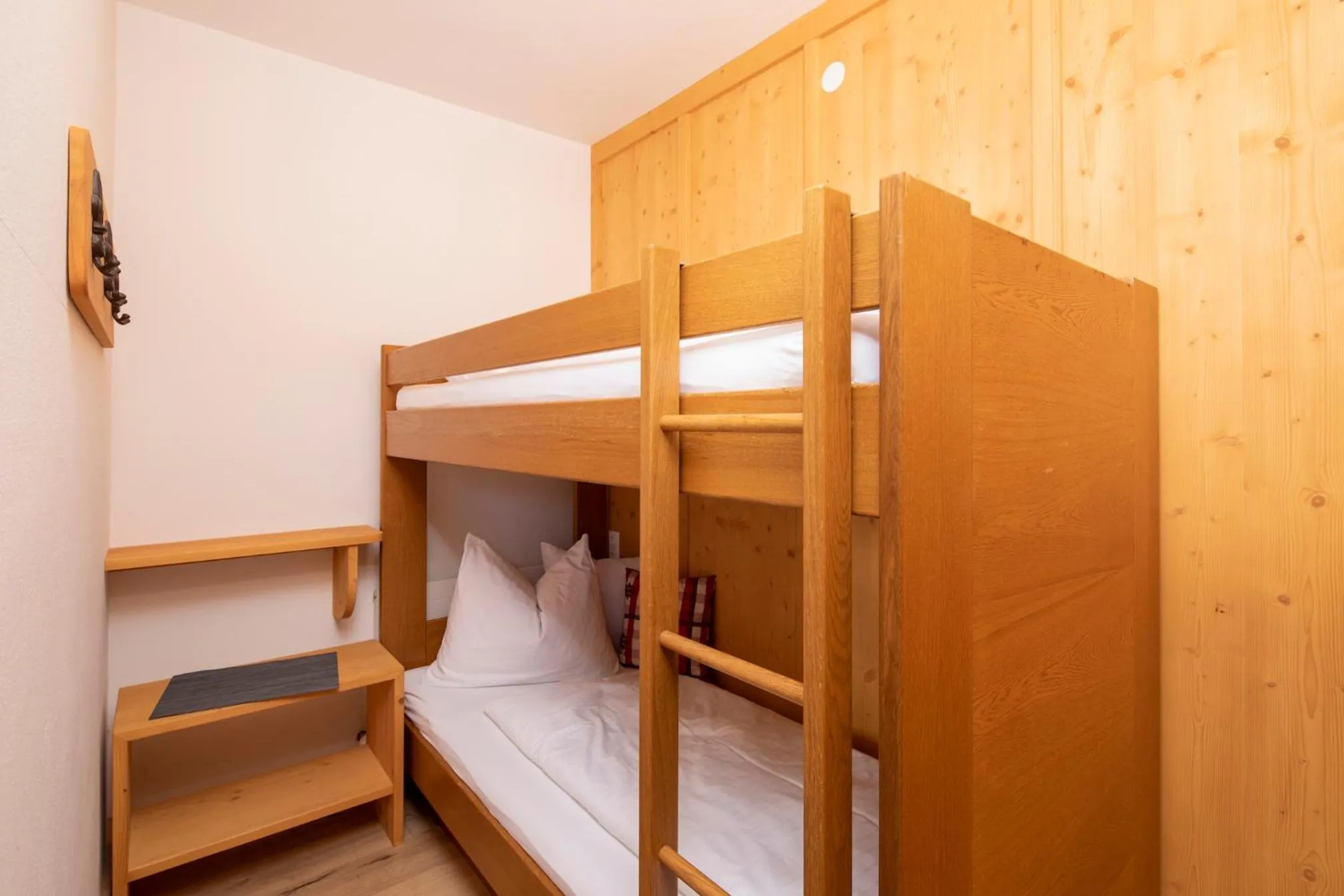 bunk bed, Bed in Hotel Andreas