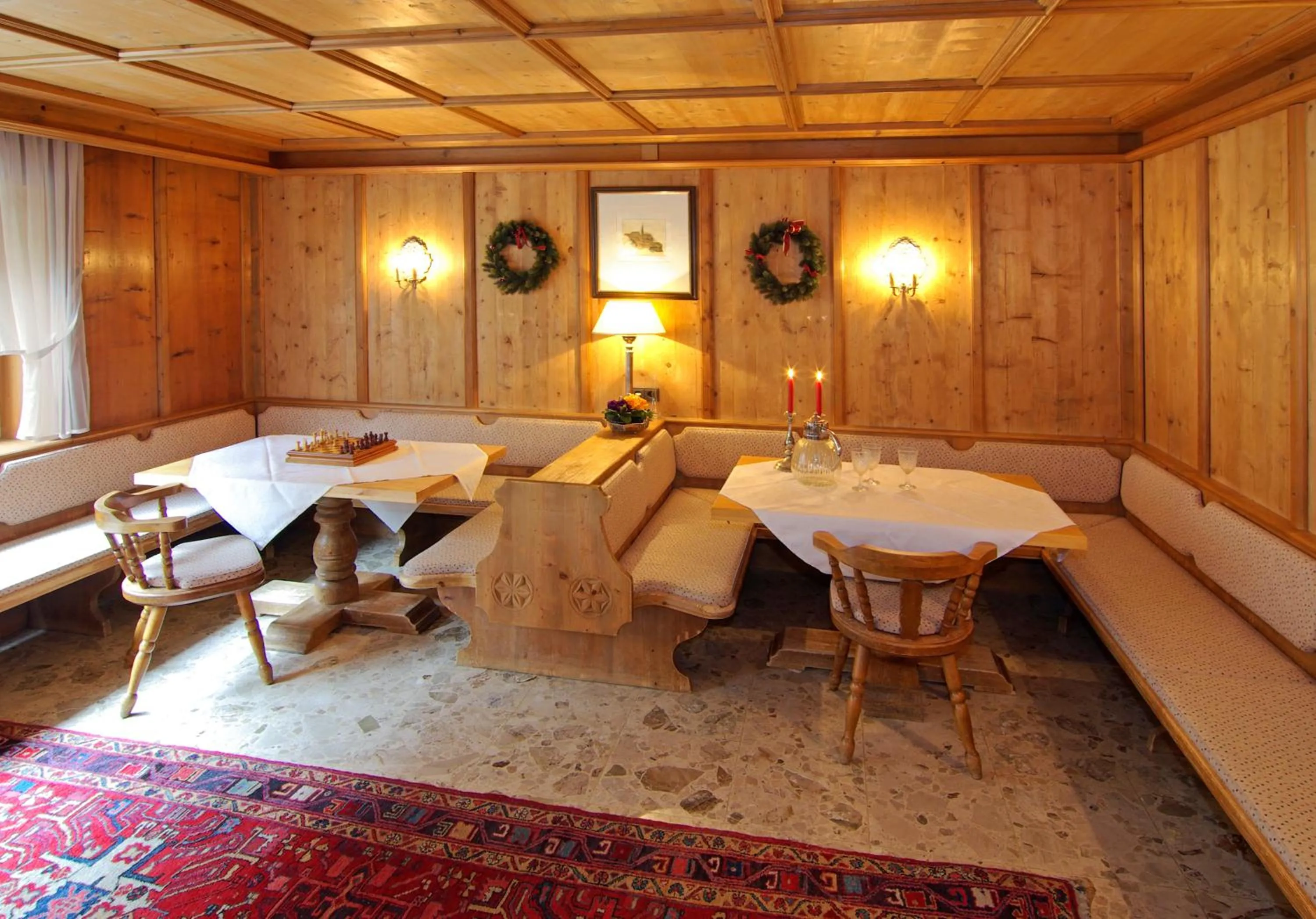 Seating area, Bed in Hotel Andreas