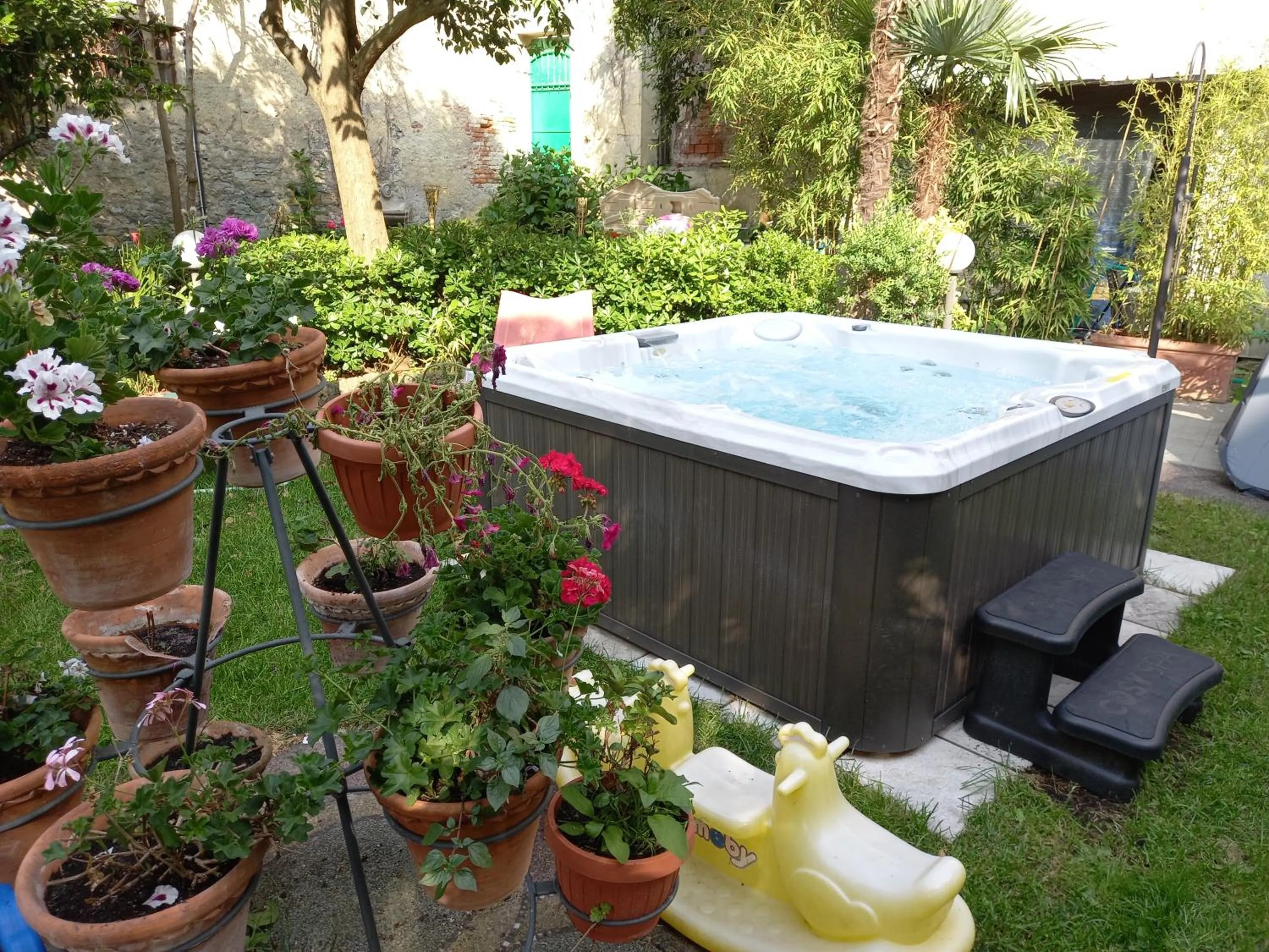 Hot Tub in Hotel Miramare
