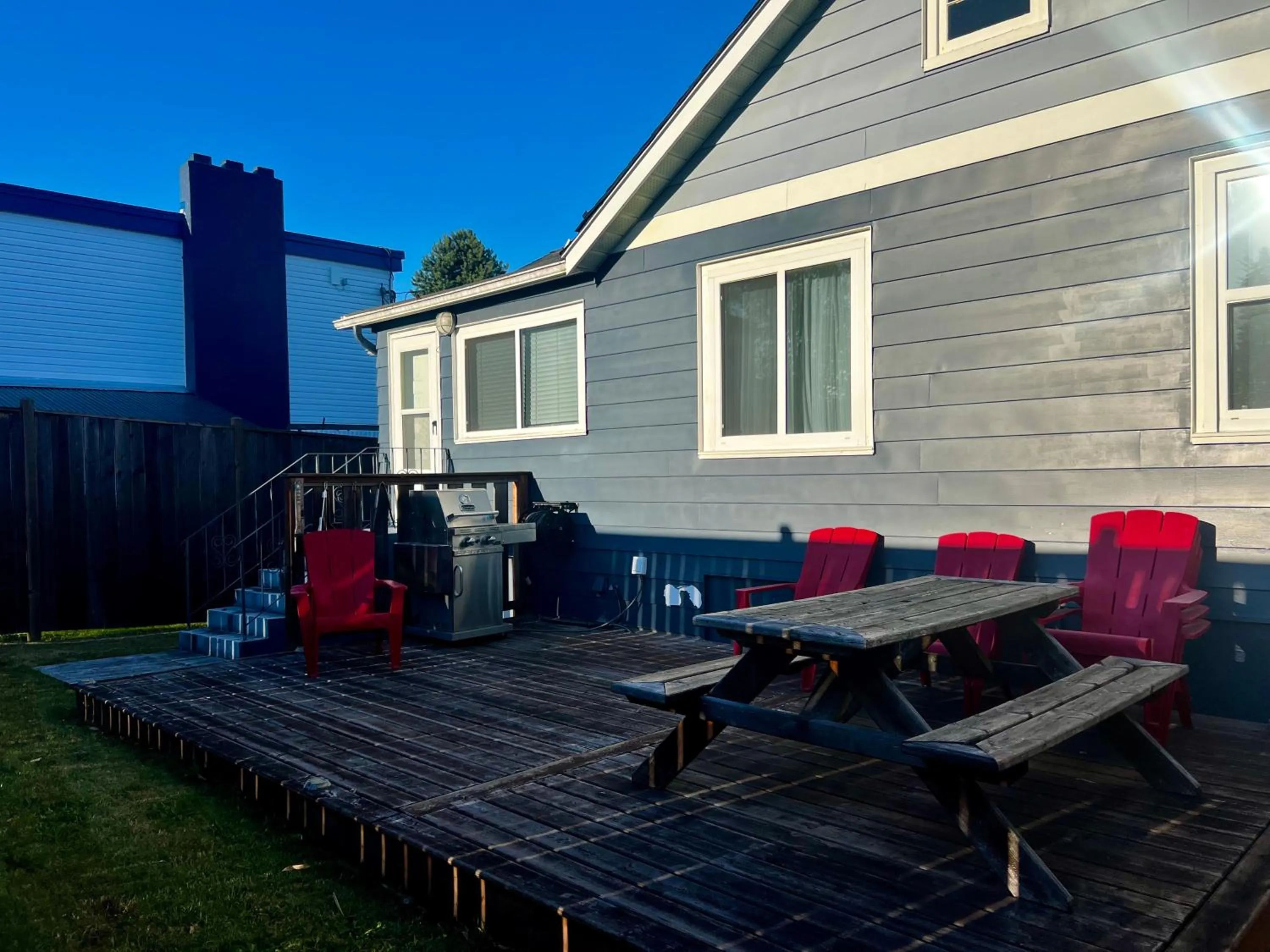 Patio in Buccaneer Inn