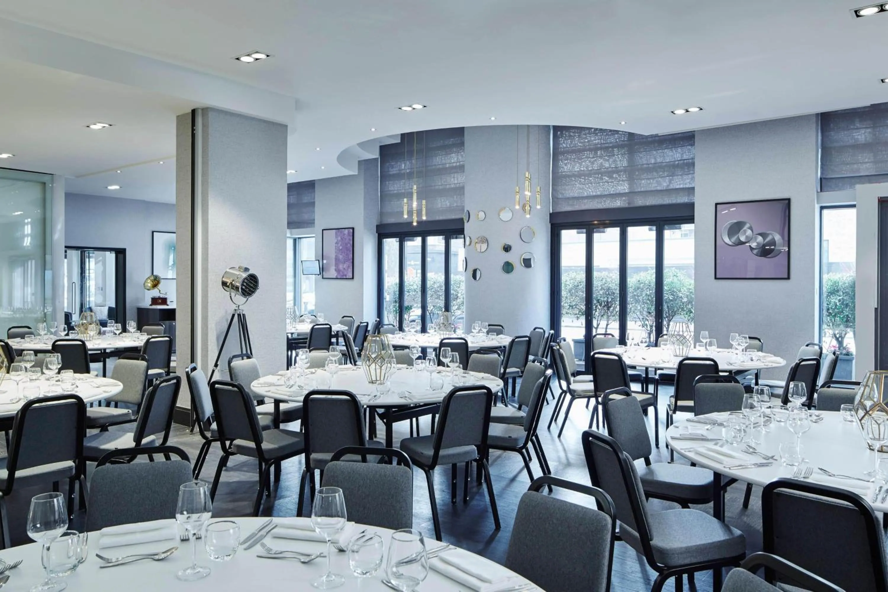 Banquet/Function facilities in London Marriott Maida Vale