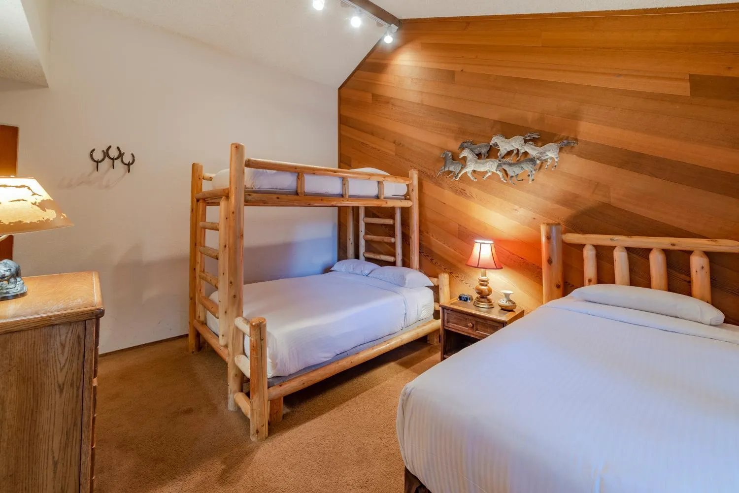 Bedroom, Bed in Austria Hof Lodge