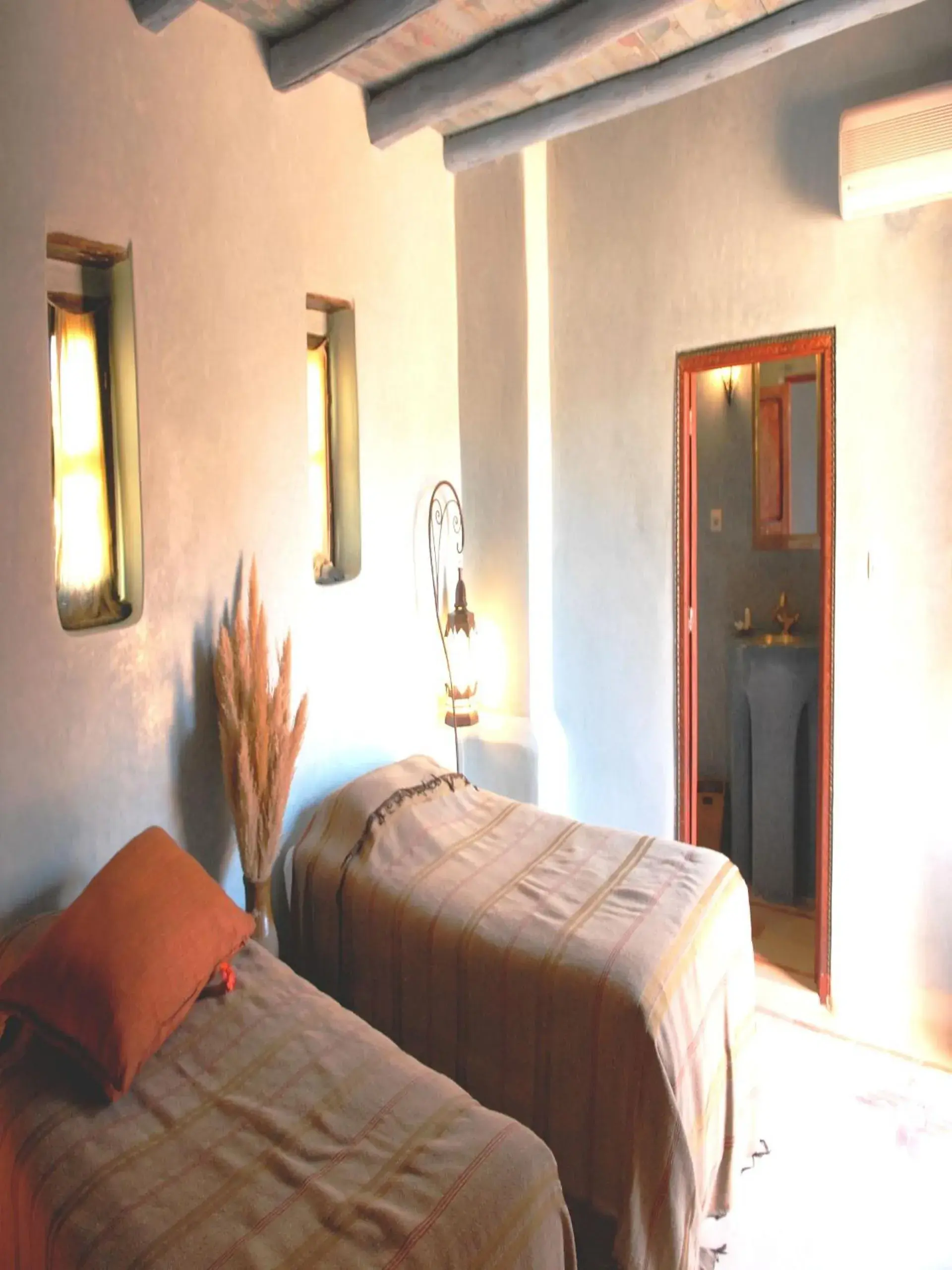 Eucalyptus Twin Room in Riad Cascades d'Ouzoud Eucalyptus Twin Room in Riad Cascades d'Ouzoud