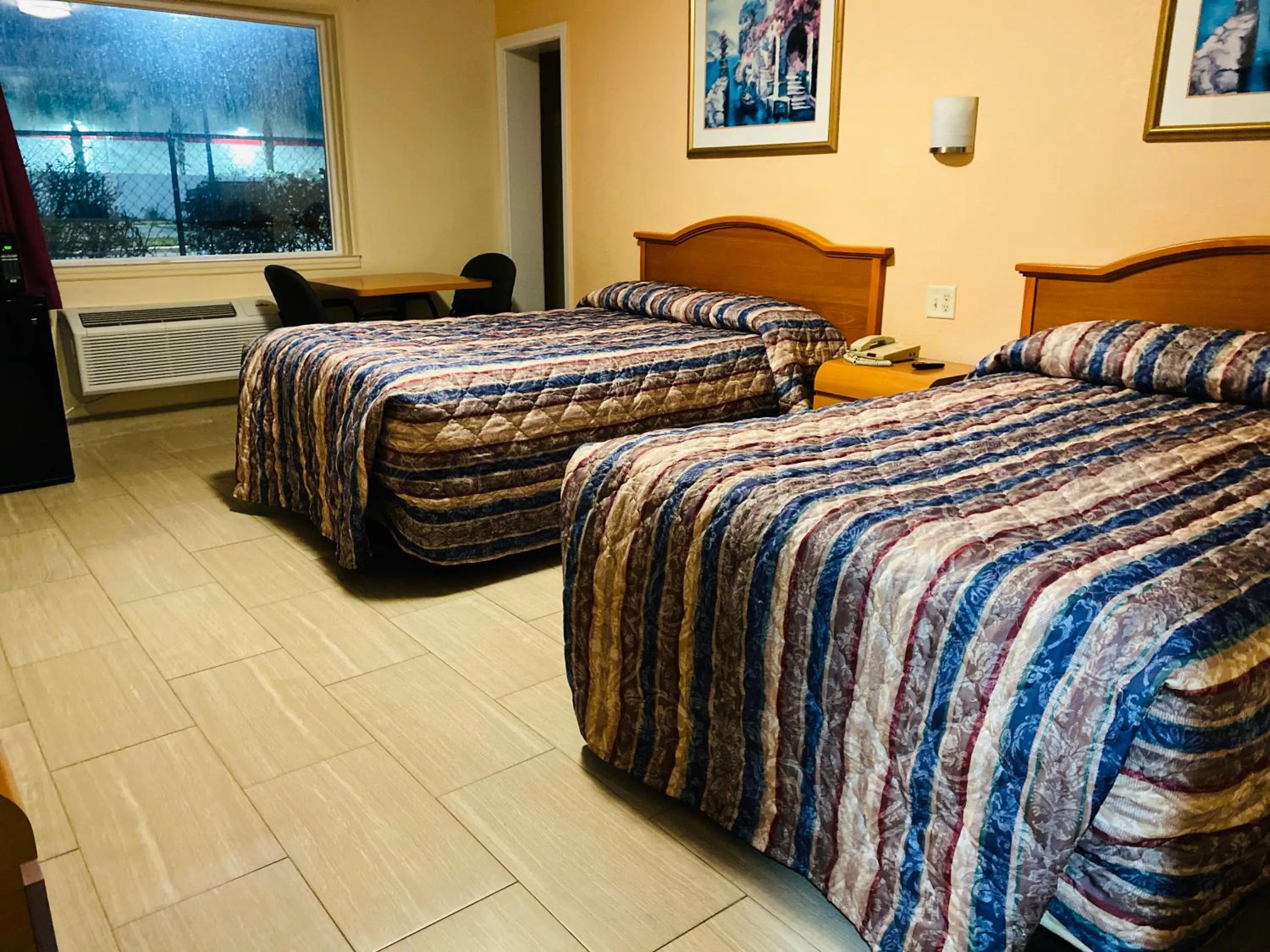 Bed in A 1 A Super Inn