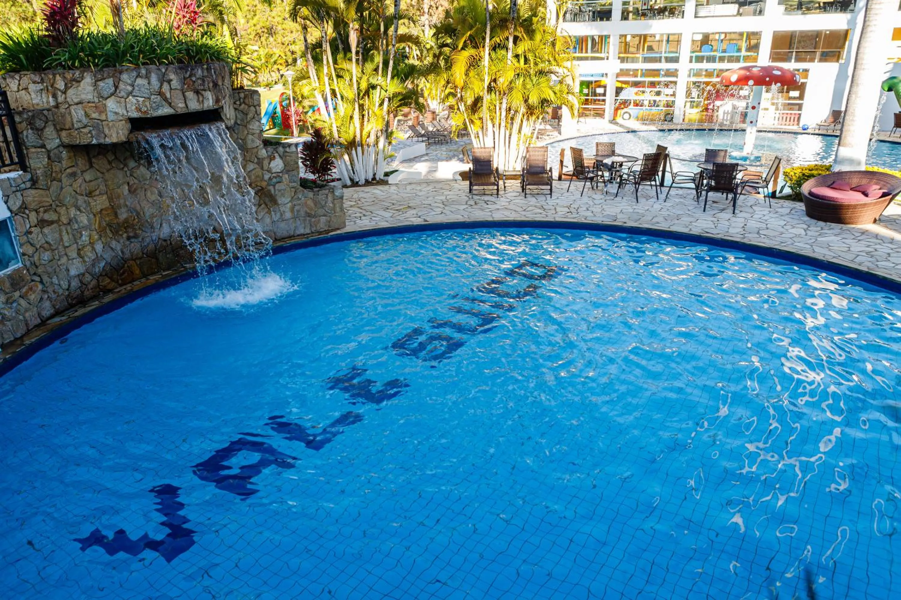 Swimming pool in Vale Suíço Resort