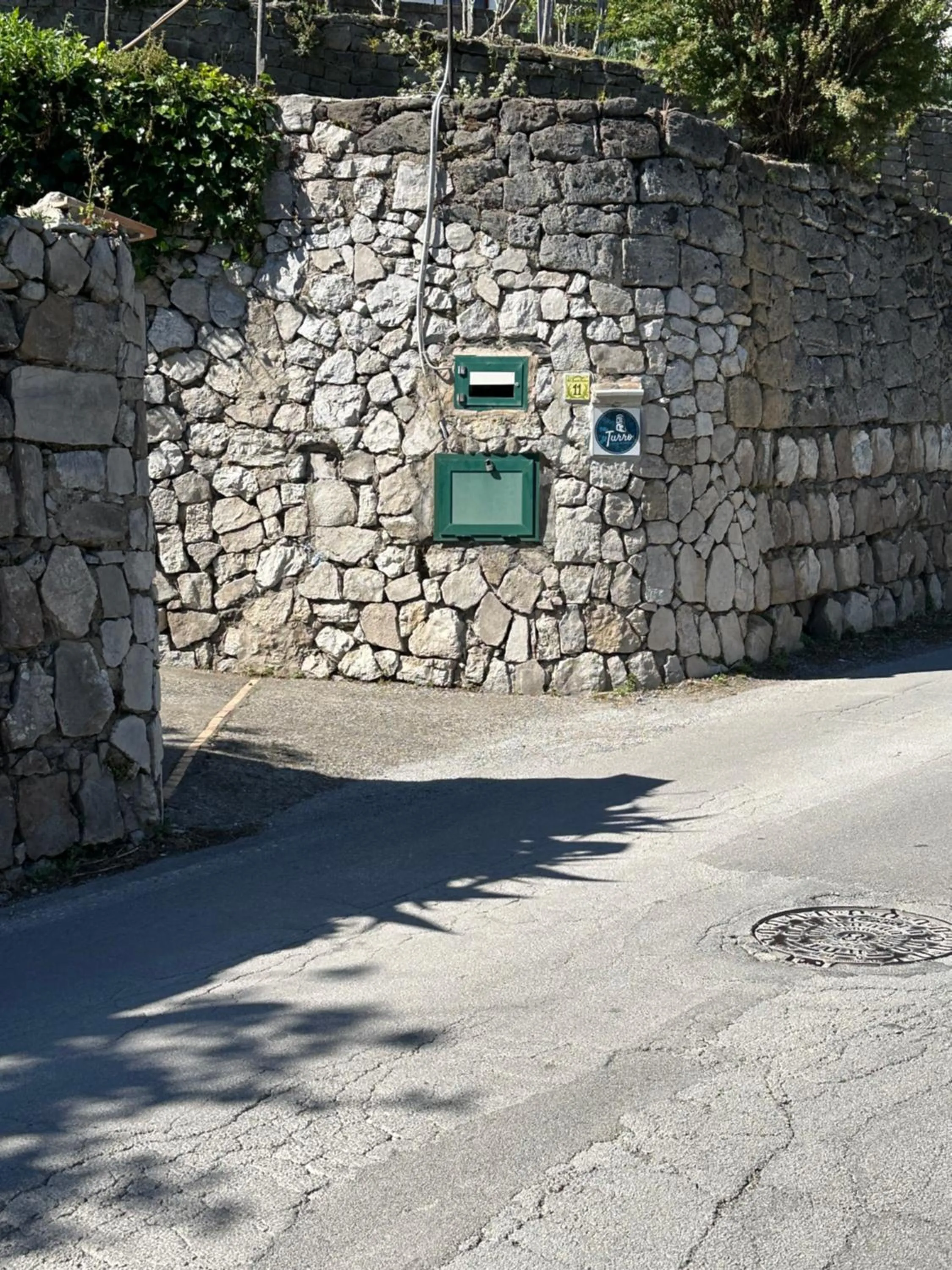 Facade/entrance in Villa il Turro