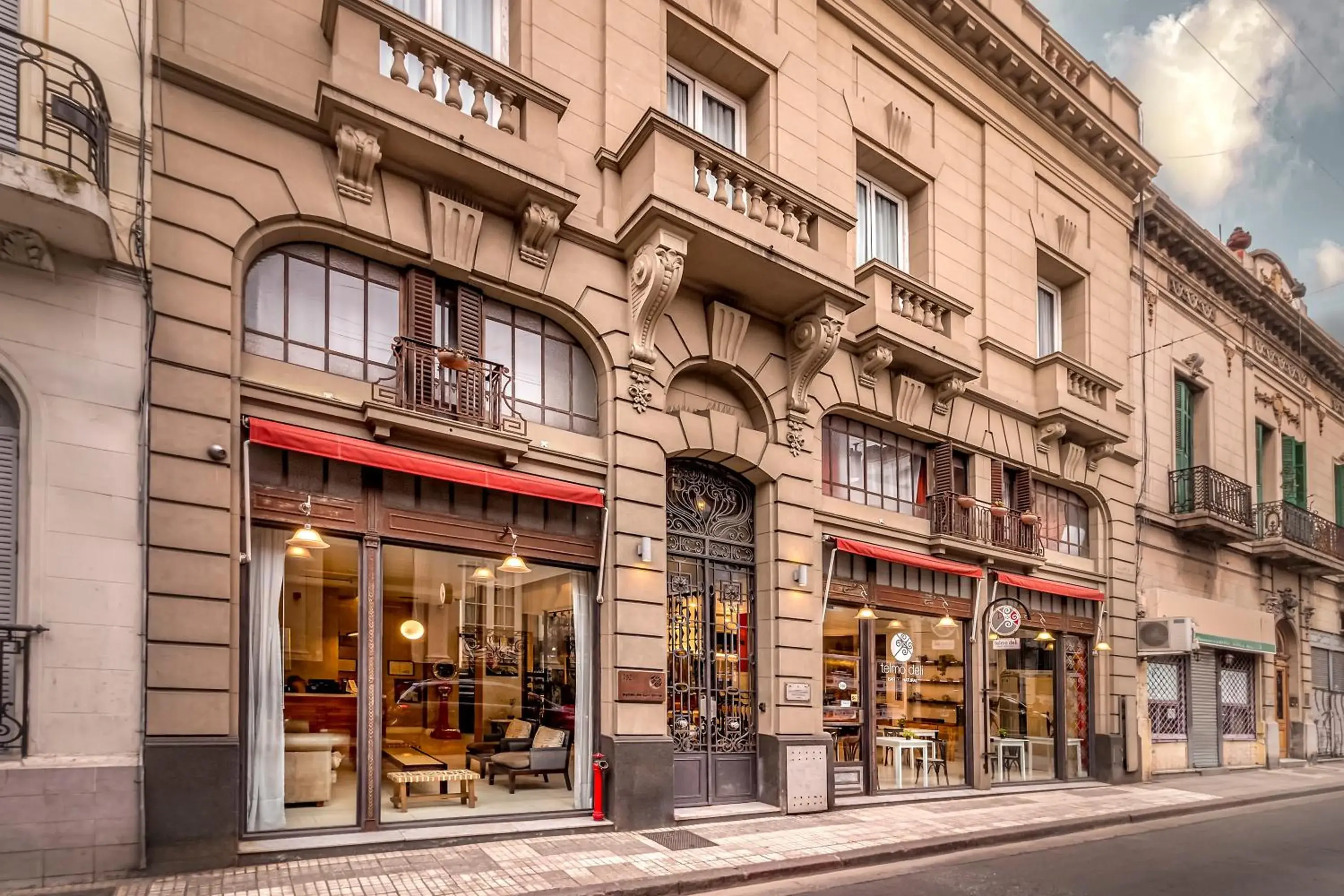 Facade/entrance in Patios de San Telmo Facade/entrance in Patios de San Telmo