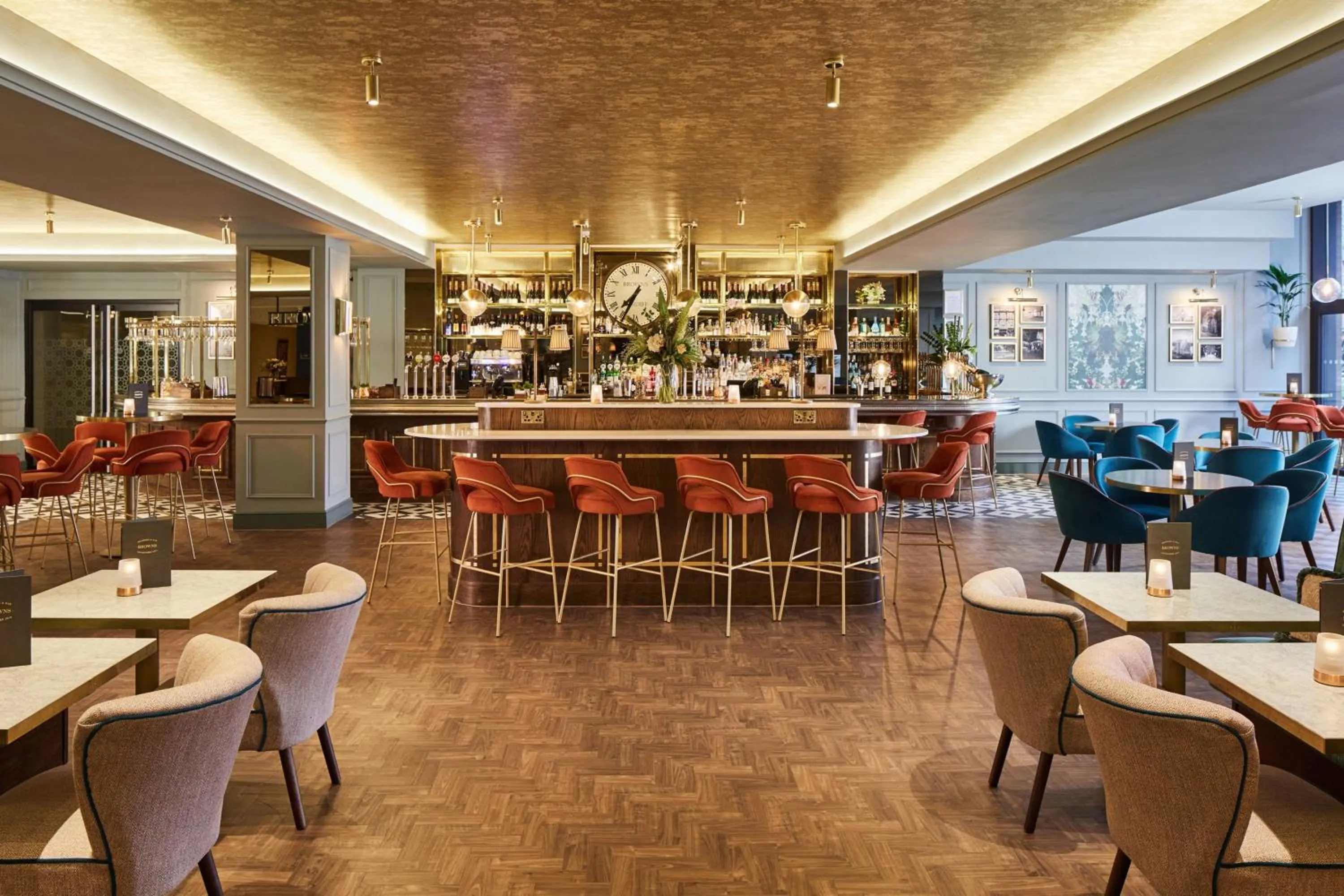 Lounge or bar in Cardiff Marriott Hotel