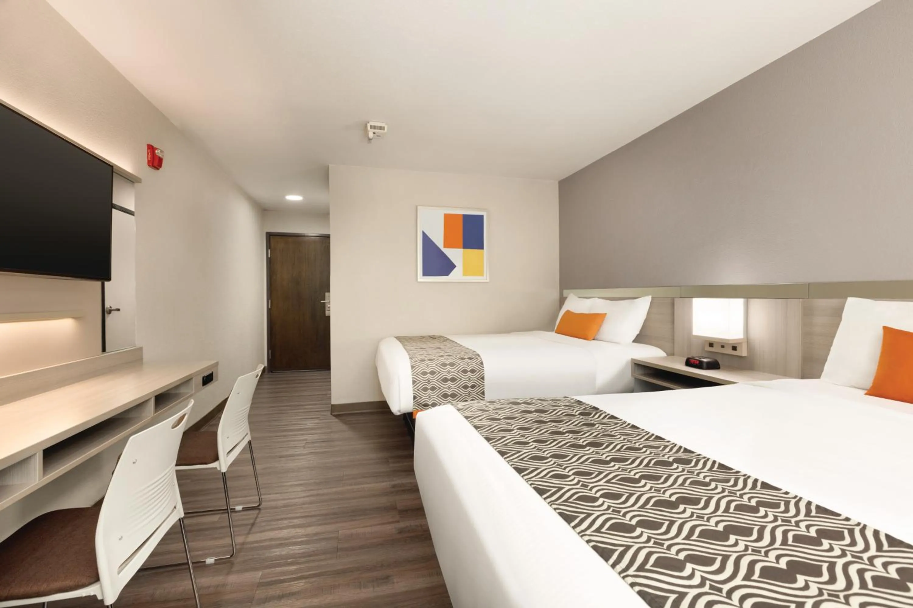 Bedroom, Bed in Microtel Inn & Suites by Wyndham Raleigh