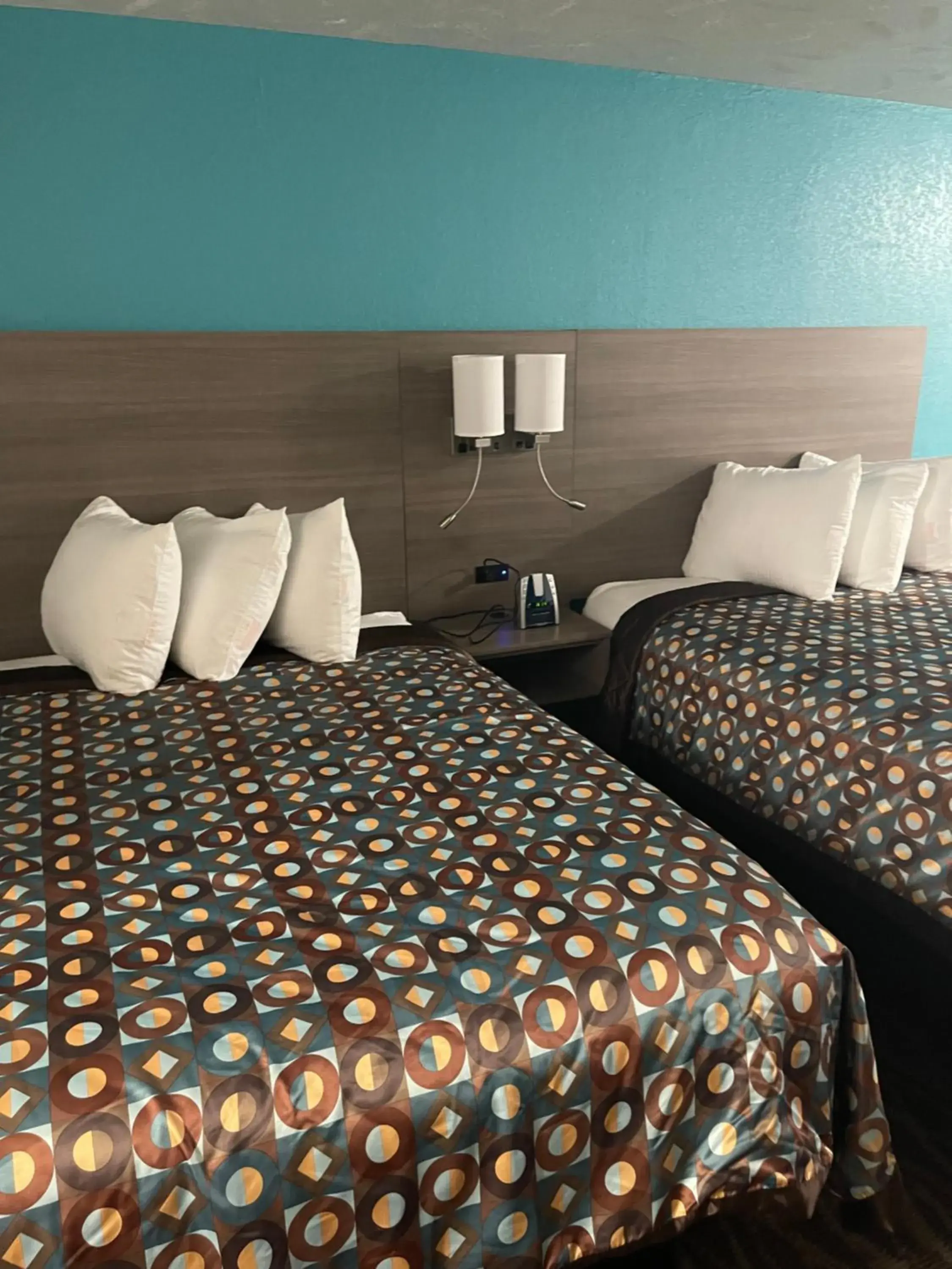 Bedroom, Bed in Baymont by Wyndham Bellevue - Omaha Bedroom, Bed in Baymont by Wyndham Bellevue - Omaha