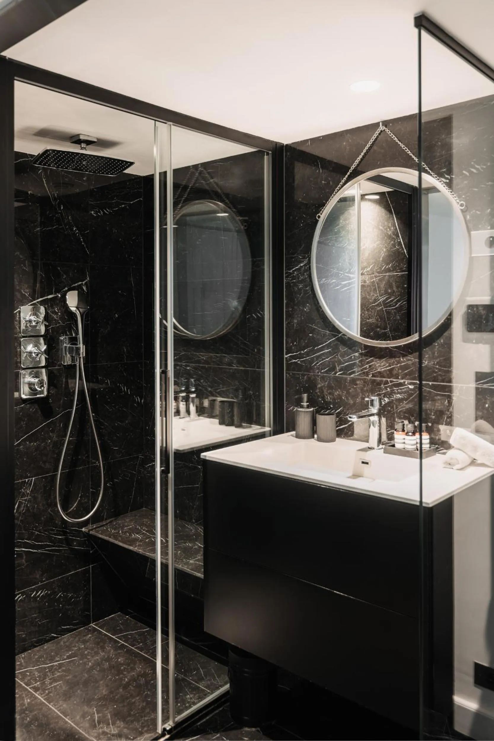 Shower in HIGHSTAY - Luxury Serviced Apartments - Place Vendôme