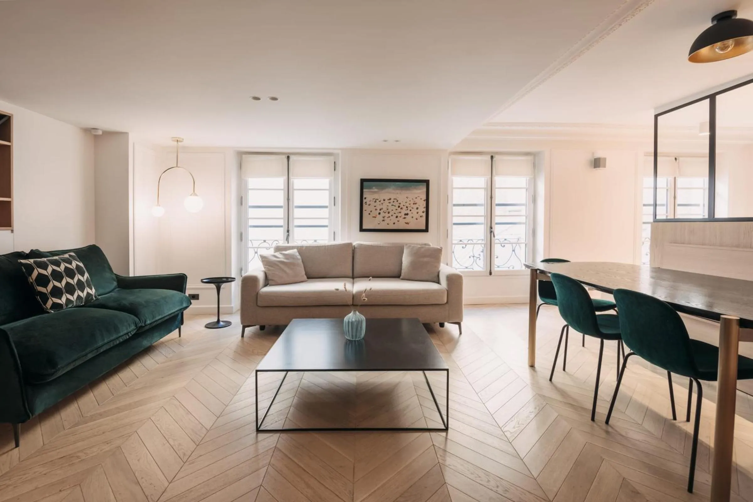 Living room in HIGHSTAY - Luxury Serviced Apartments - Place Vendôme