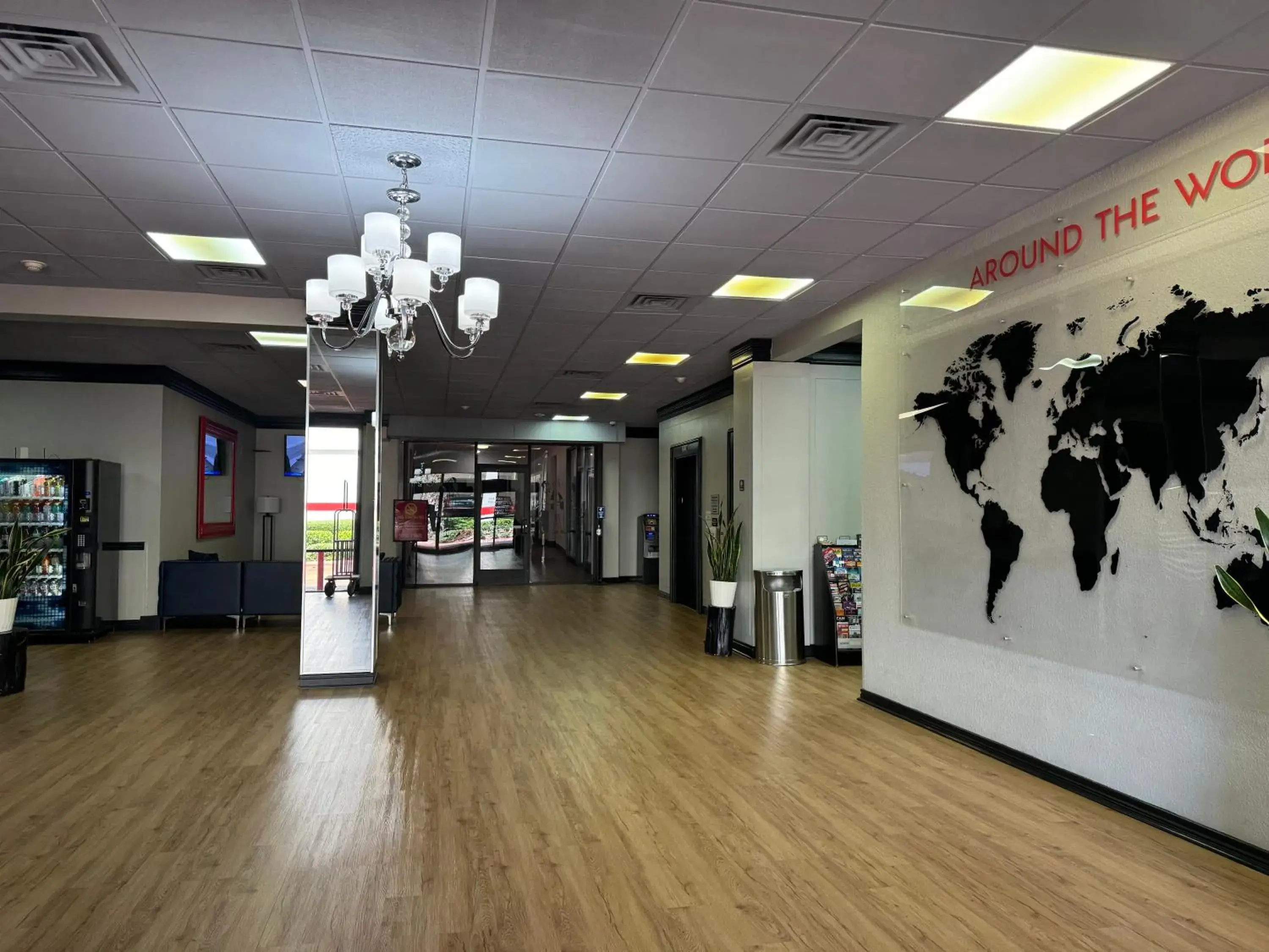 Property building in Alexis Hotel & Banquets Dallas Park Central Galleria Property building in Alexis Hotel & Banquets Dallas Park Central Galleria