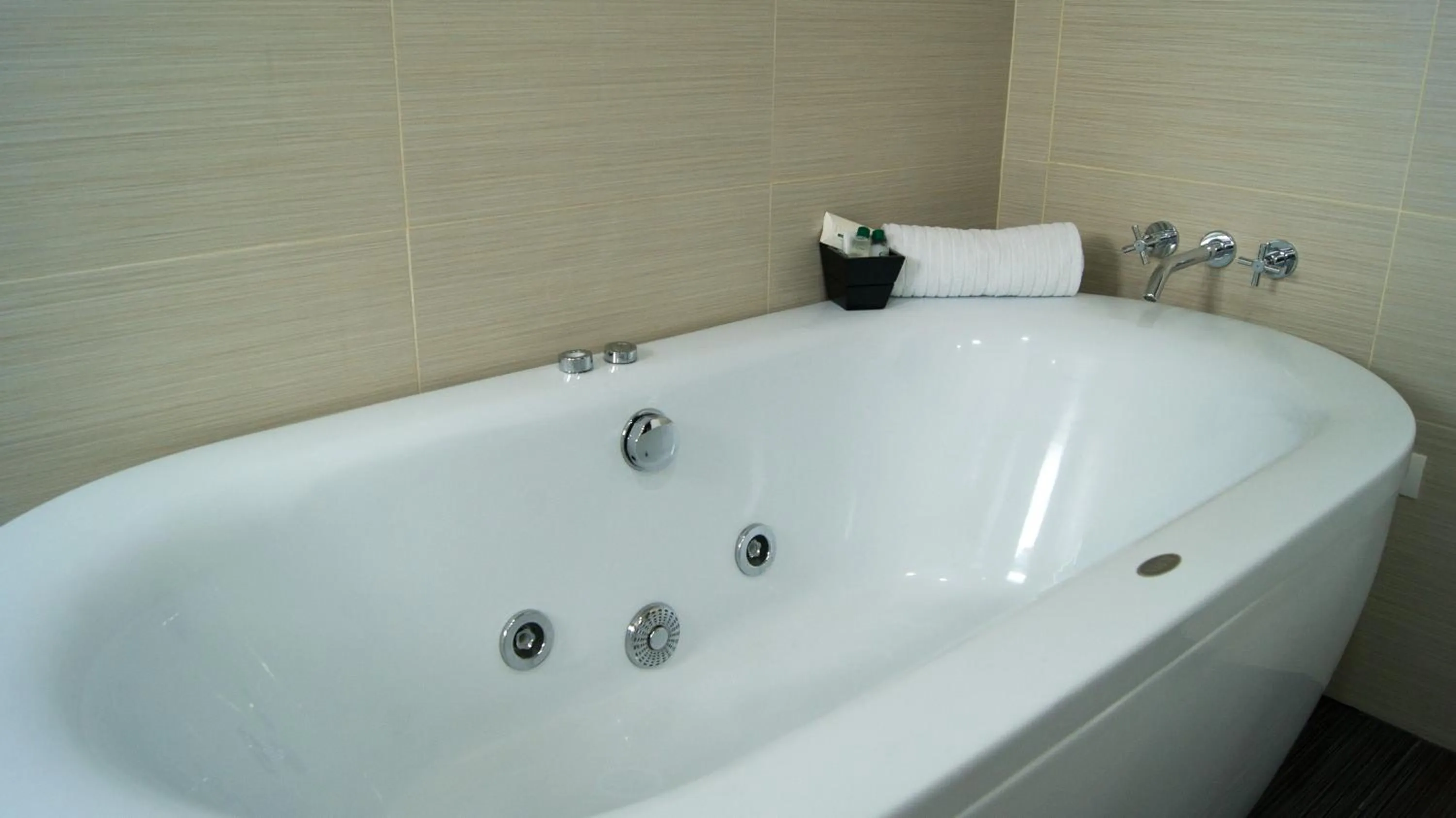 Bathroom in Aw Hotel Puerta de San Antonio