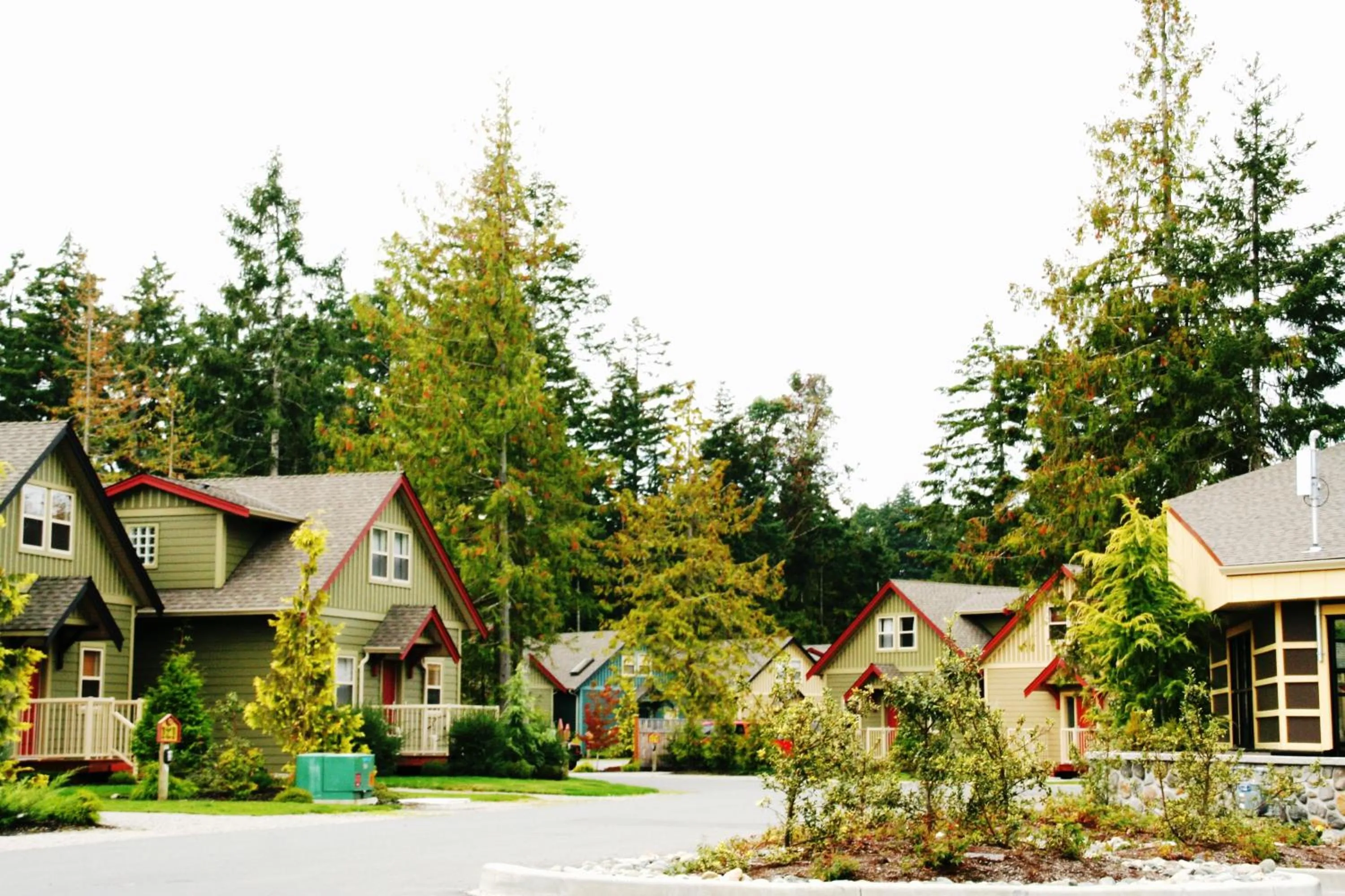 Facade/entrance in Oceanside Village Resort