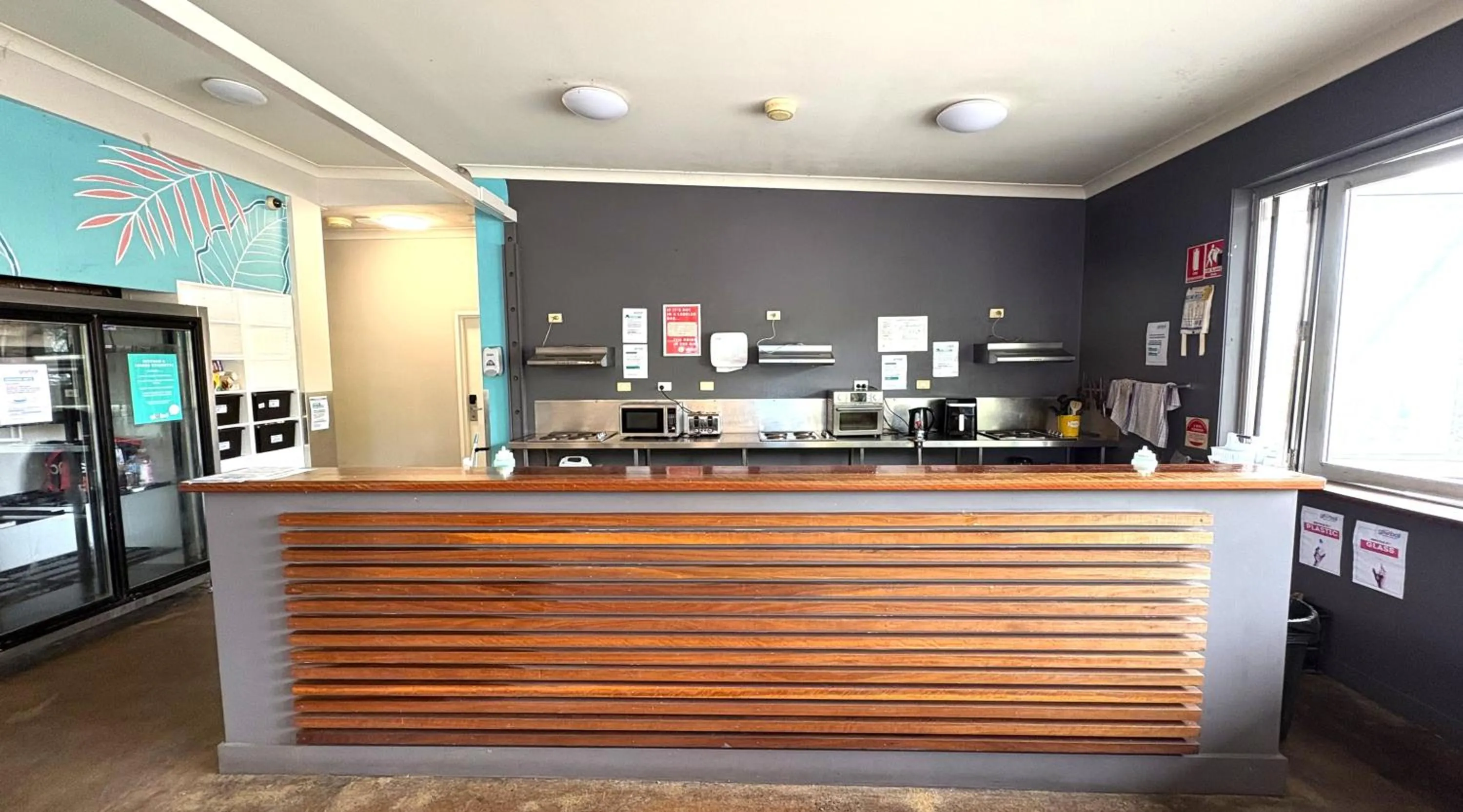 Global Backpackers Youth Hostel