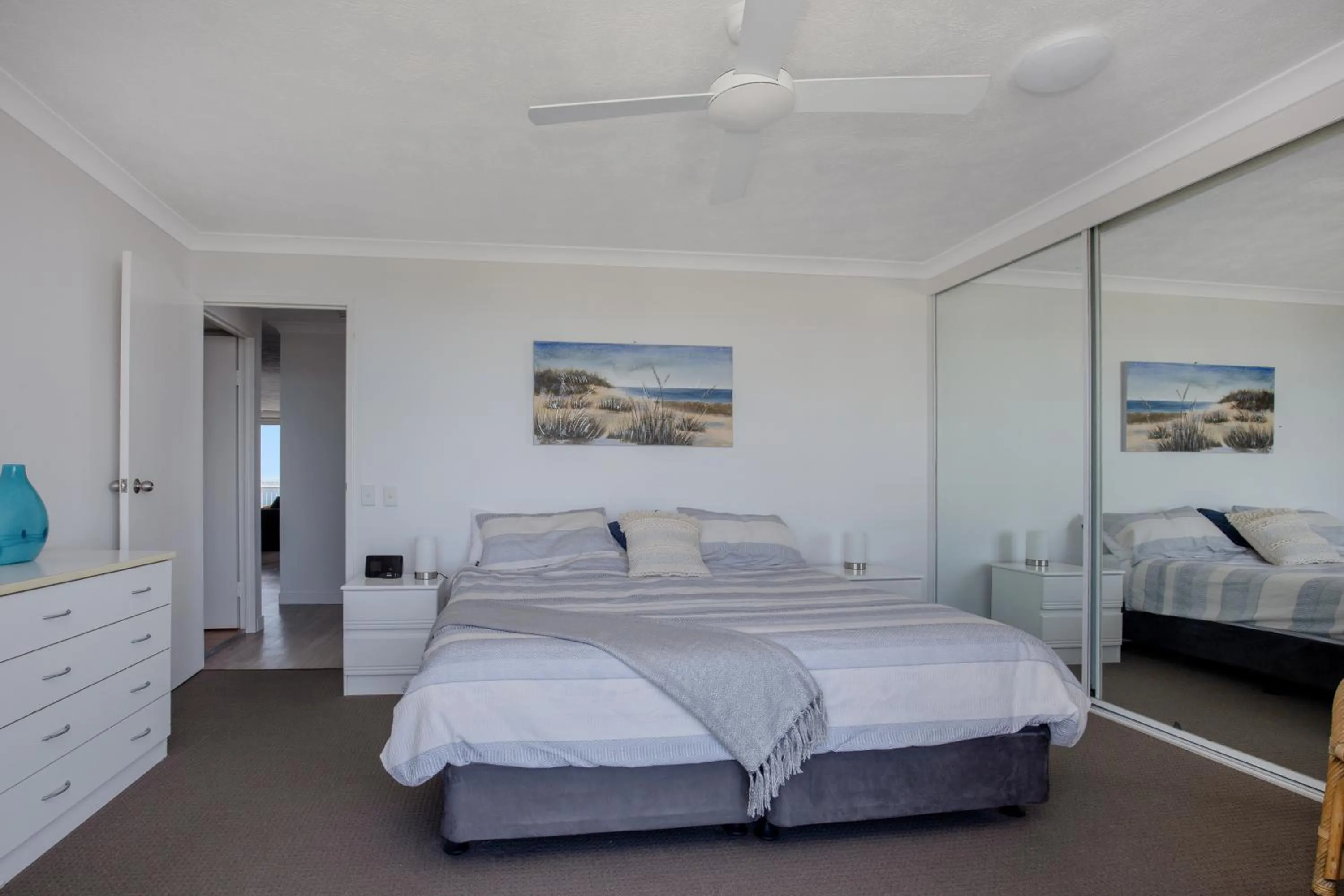 Bed in Carool Holiday Apartments