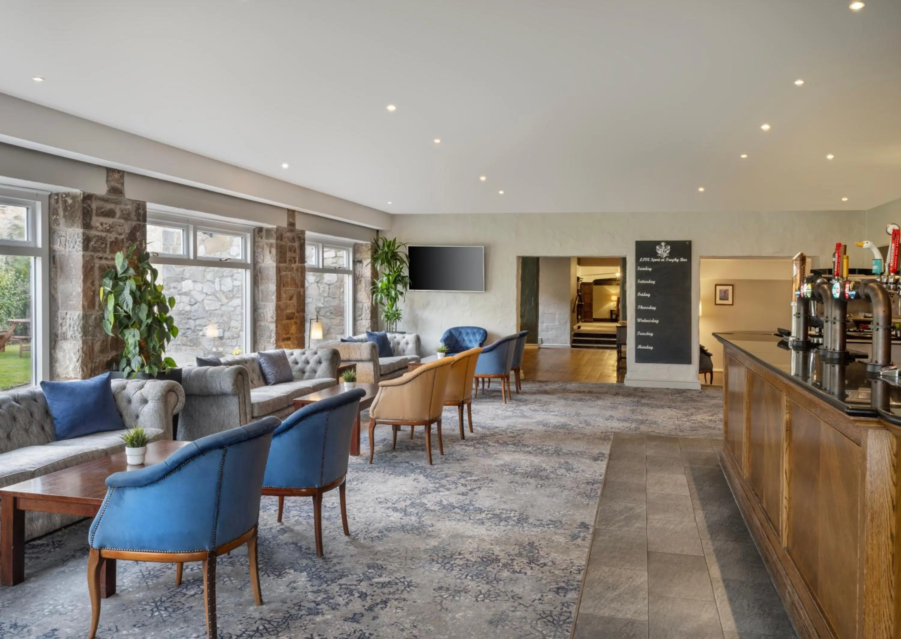 Restaurant/places to eat in Delta Hotels by Marriott St Pierre Country Club