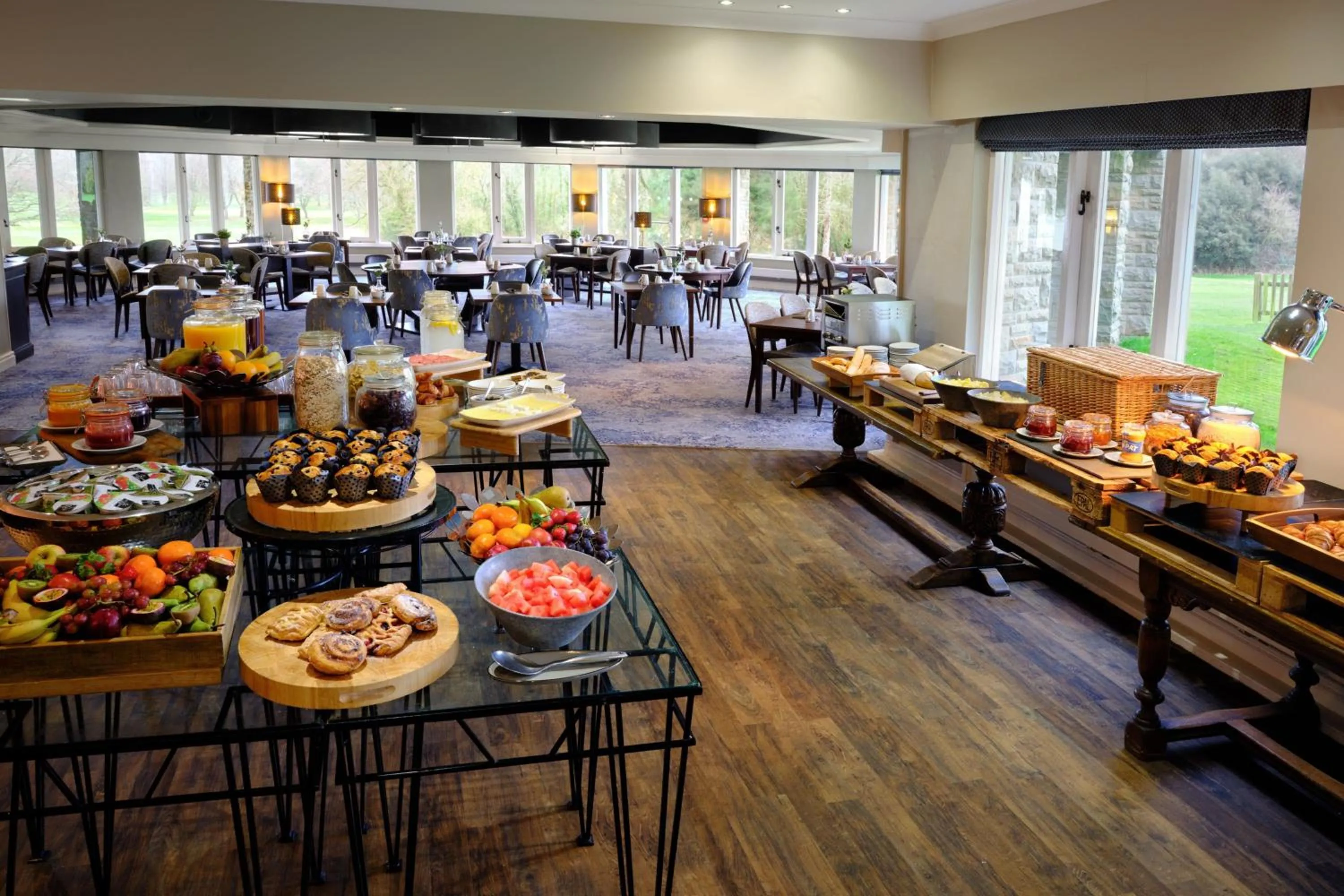 Breakfast in Delta Hotels by Marriott St Pierre Country Club