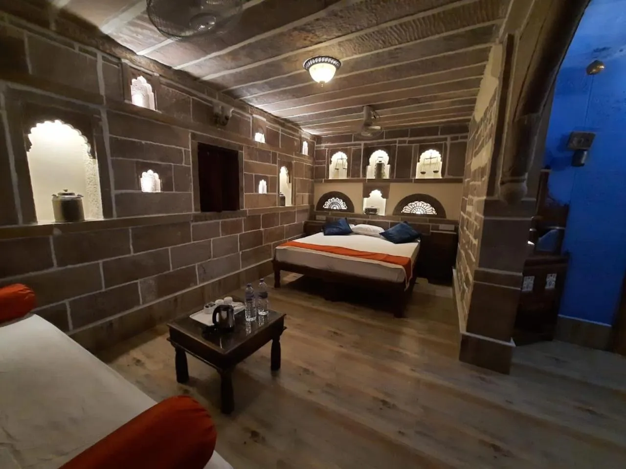 Living room, Bed in Juna Mahal Boutique Home Stay