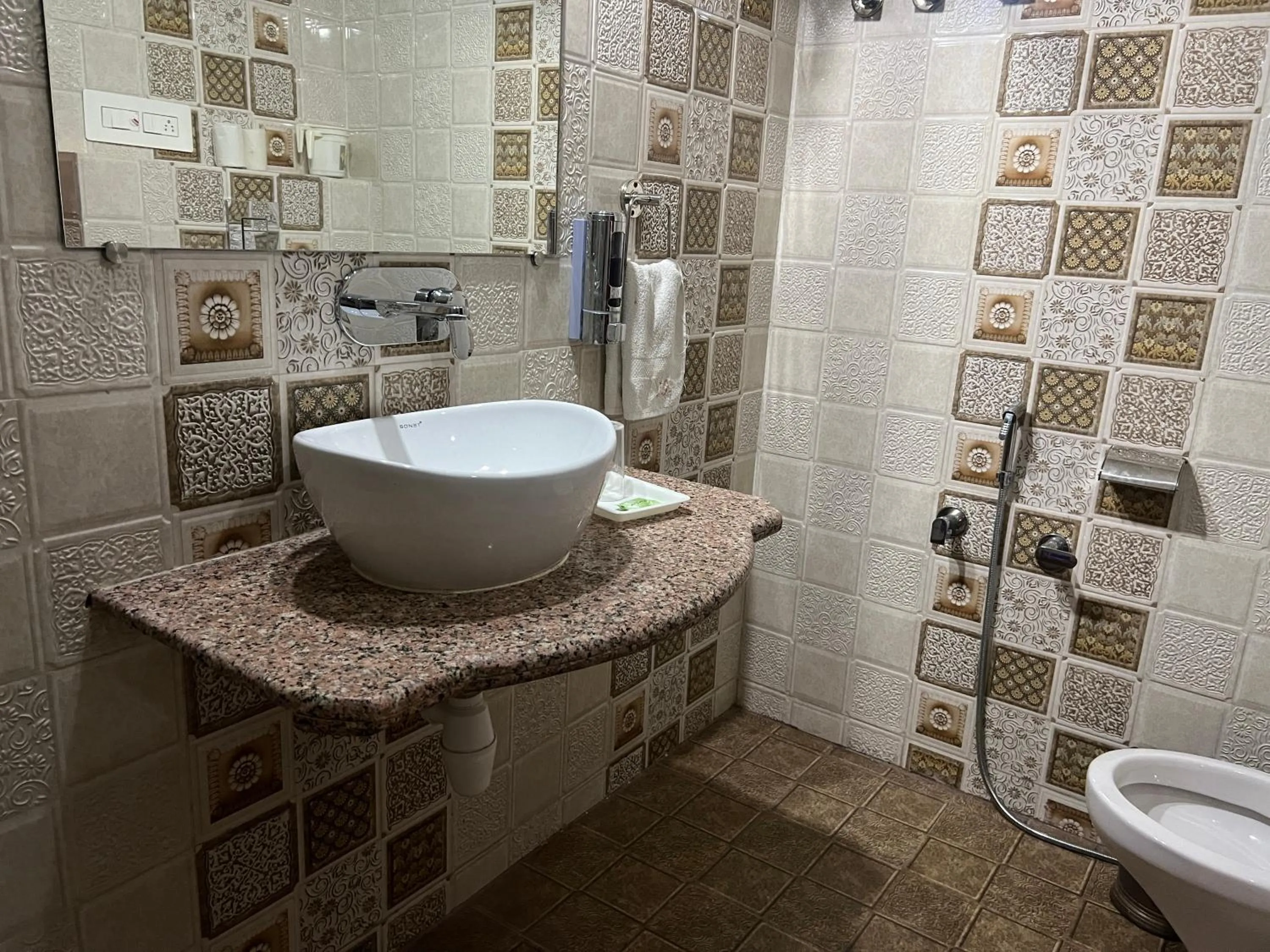 Toilet in Juna Mahal Boutique Home Stay