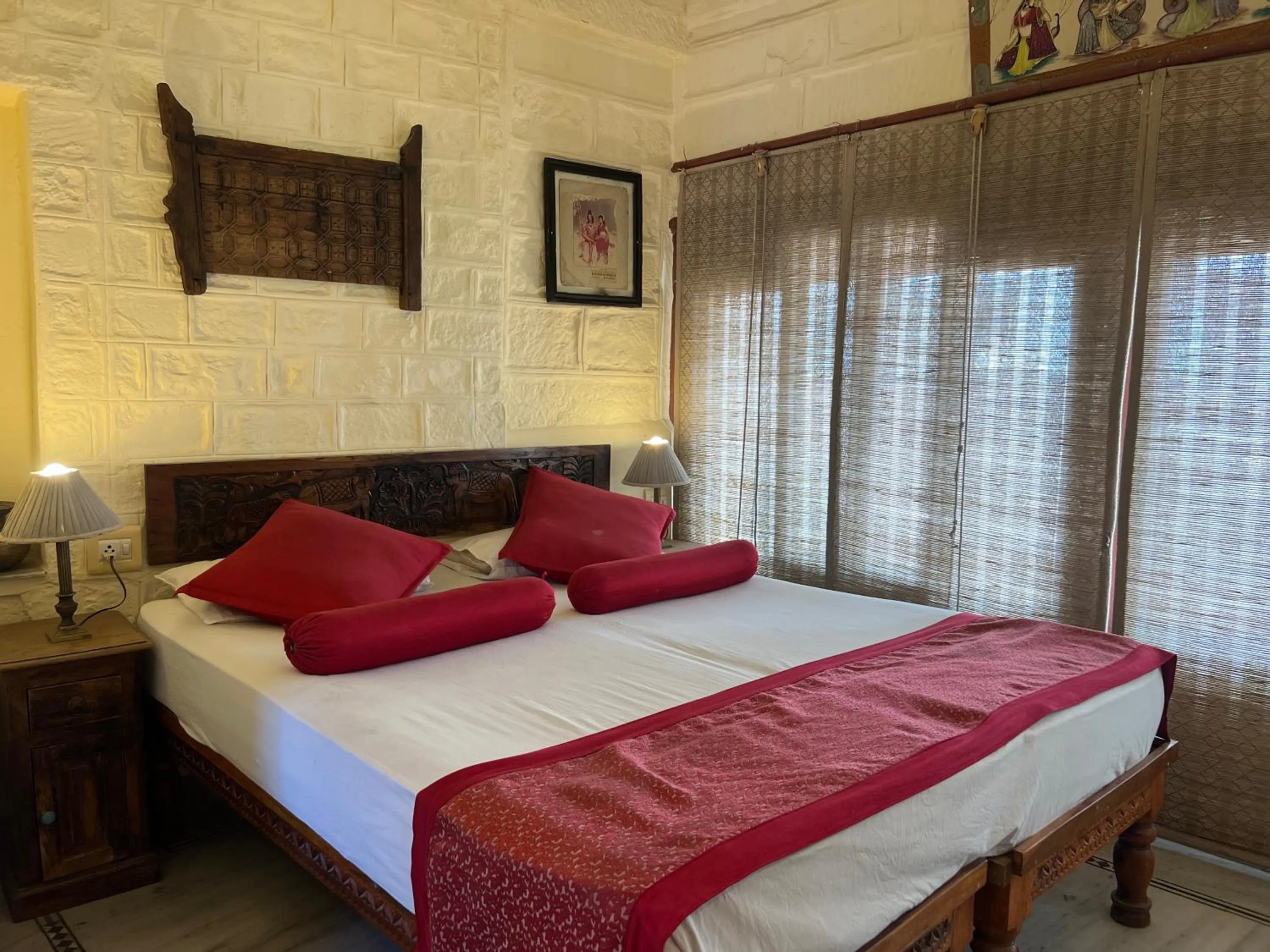 Photo of the whole room, Bed in Juna Mahal Boutique Home Stay