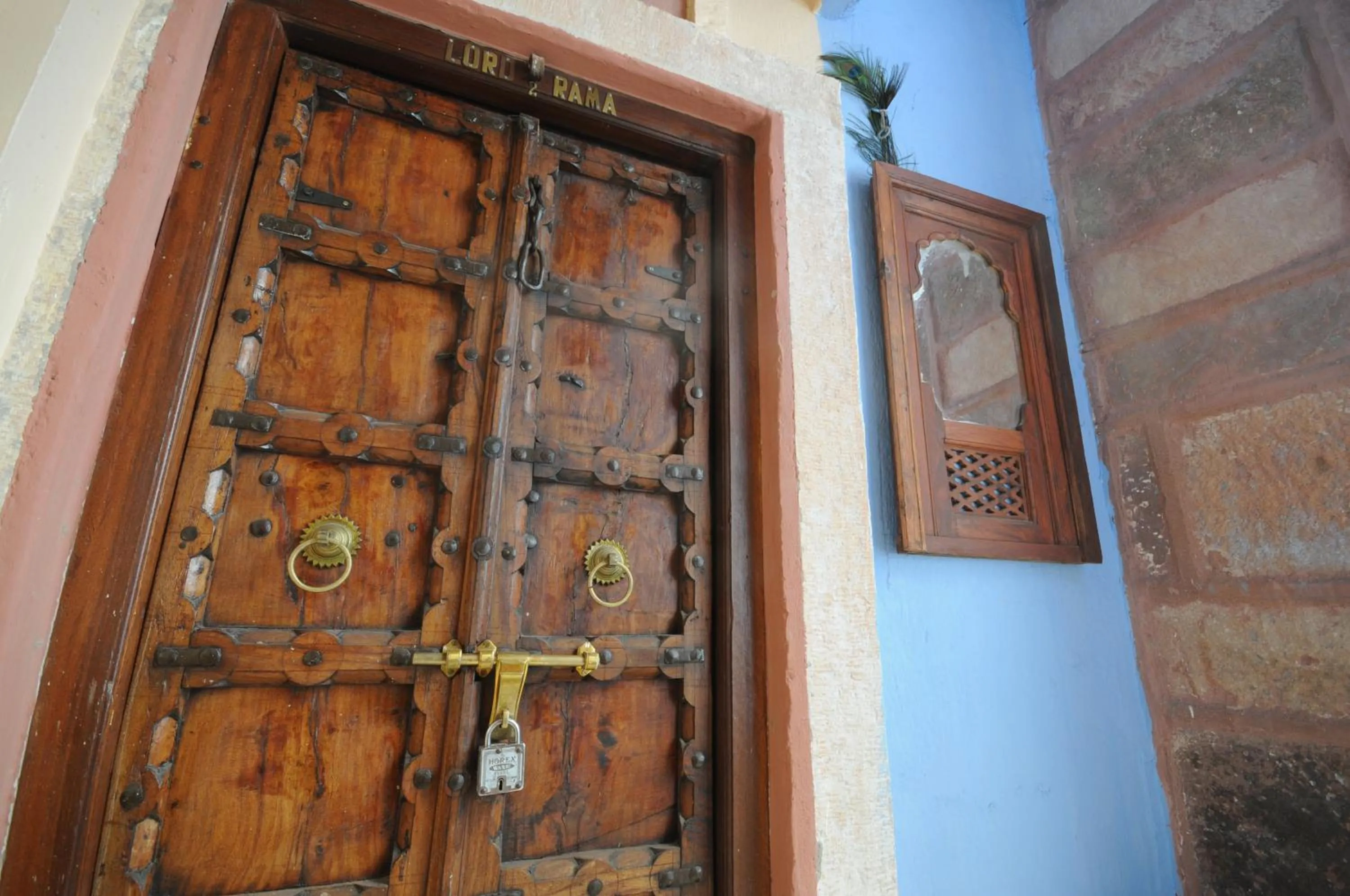 Decorative detail in Juna Mahal Boutique Home Stay