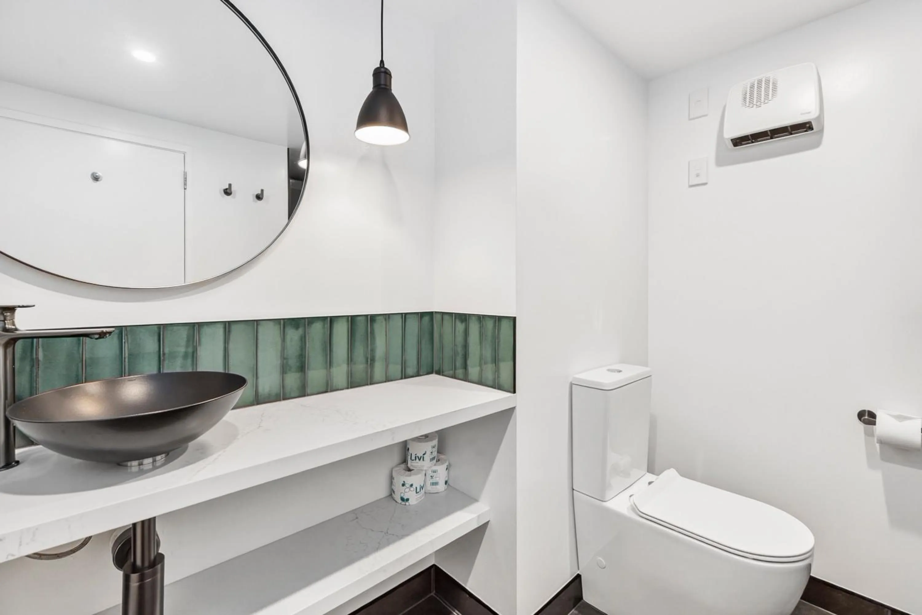 Toilet in Hampshire Holiday Parks - Queenstown Lakeview