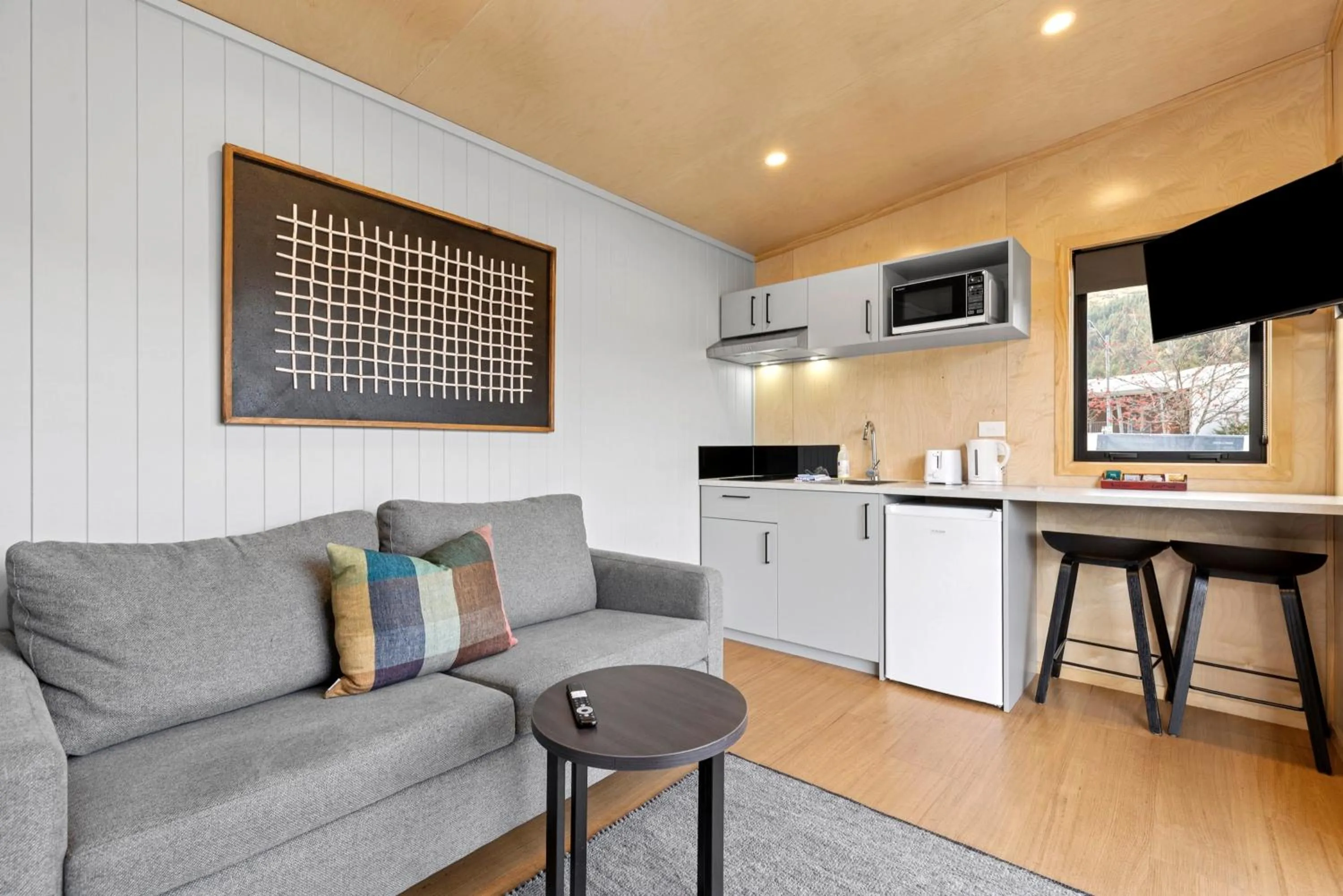 Kitchen or kitchenette in Hampshire Holiday Parks - Queenstown Lakeview