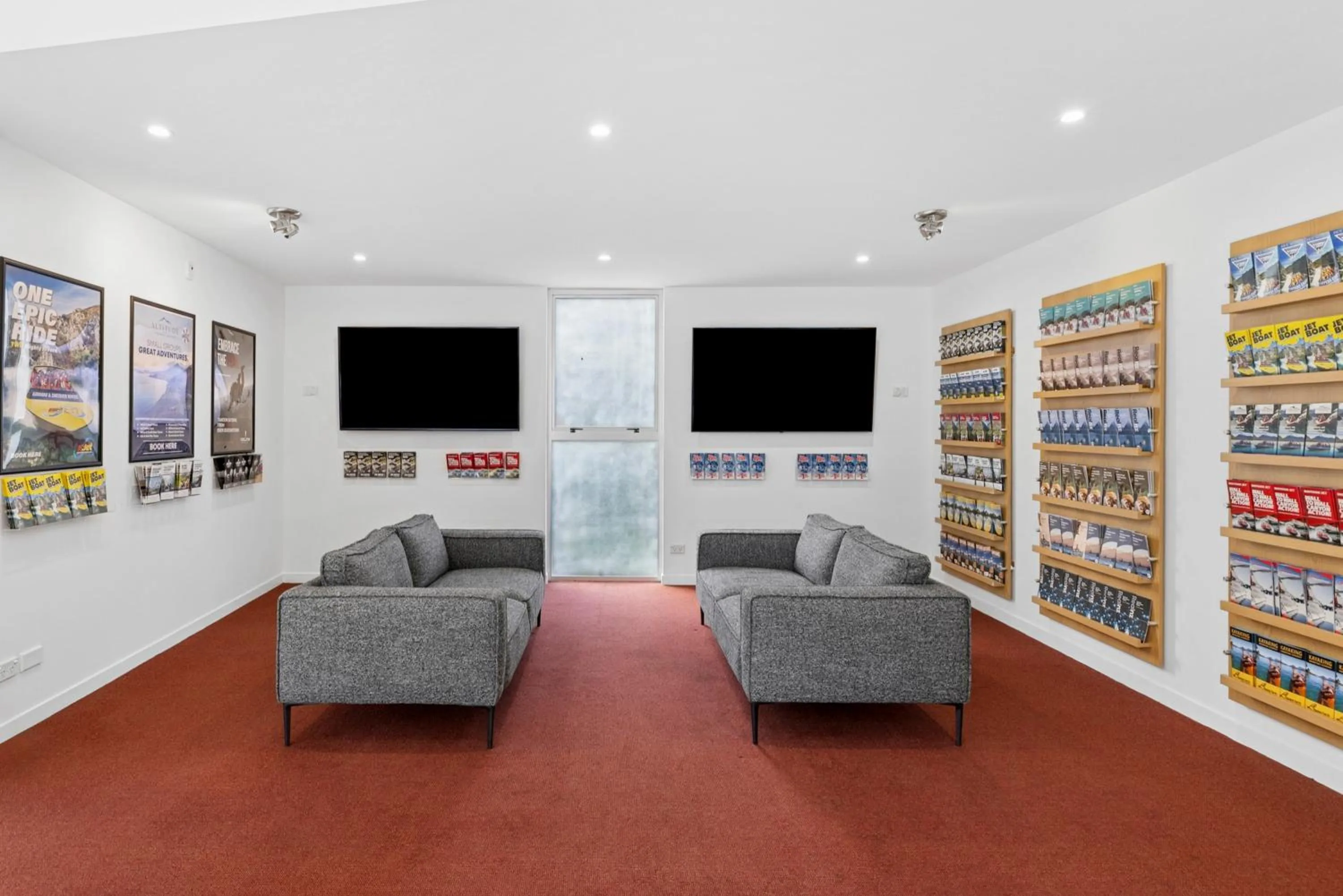 TV and multimedia in Hampshire Holiday Parks - Queenstown Lakeview