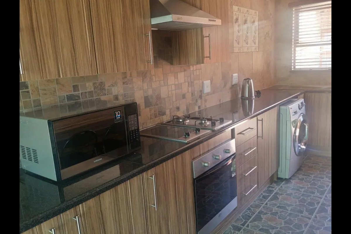 Property building in Twins Guest House Astoni