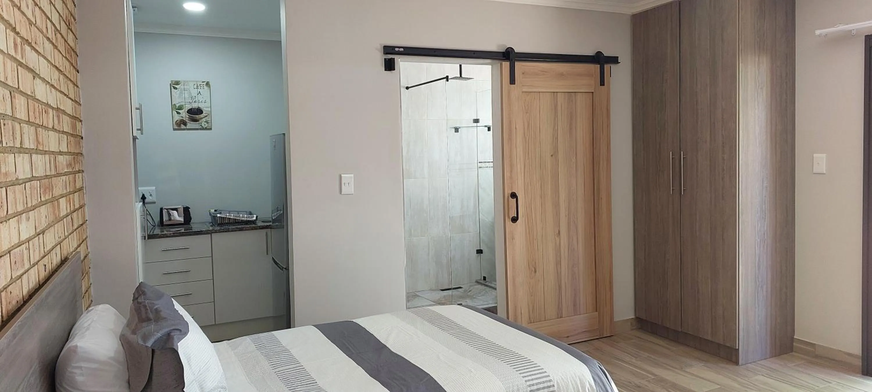 Bed in Twins Guest House Astoni