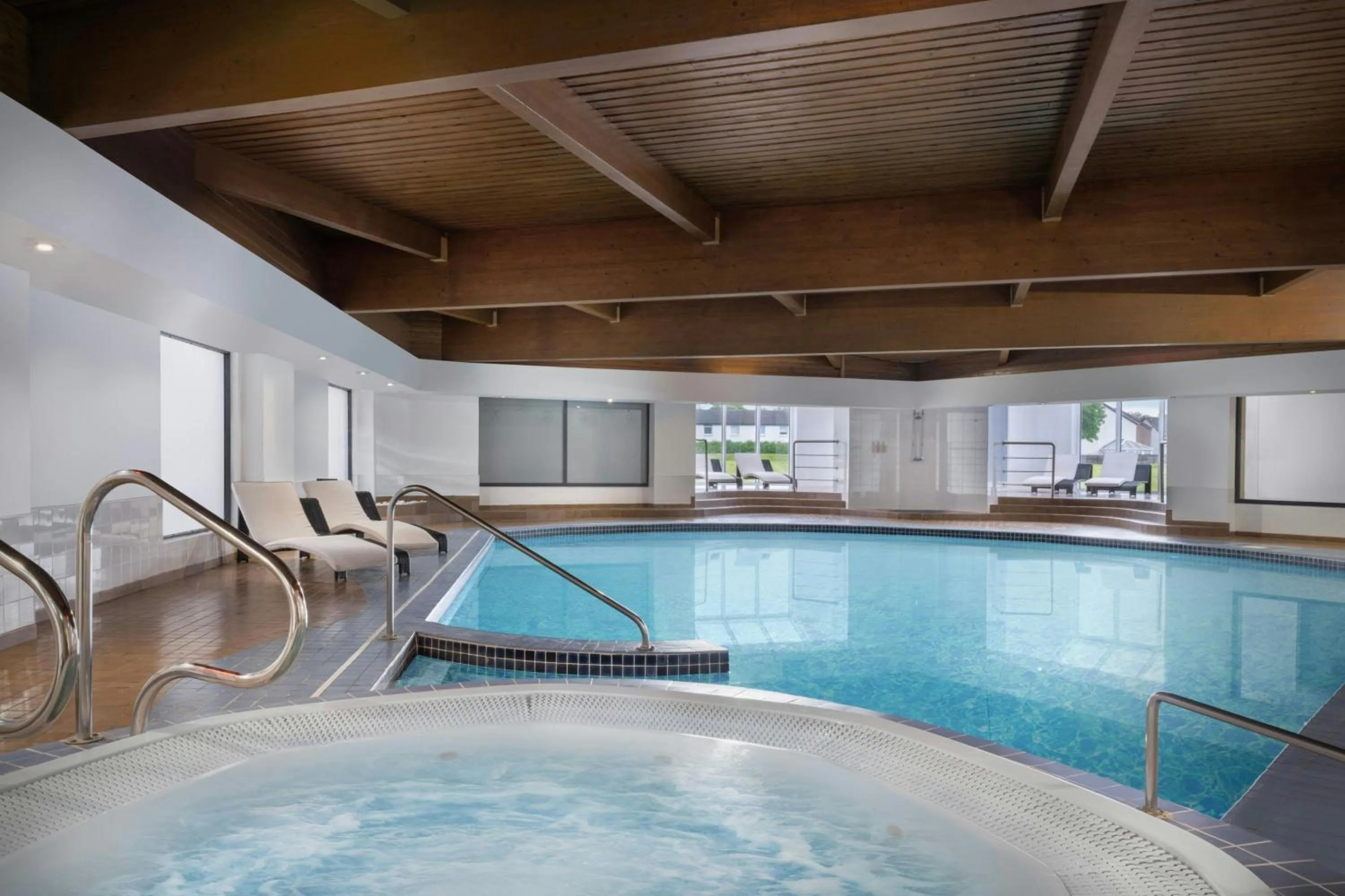 Swimming pool in Delta Hotels by Marriott Edinburgh