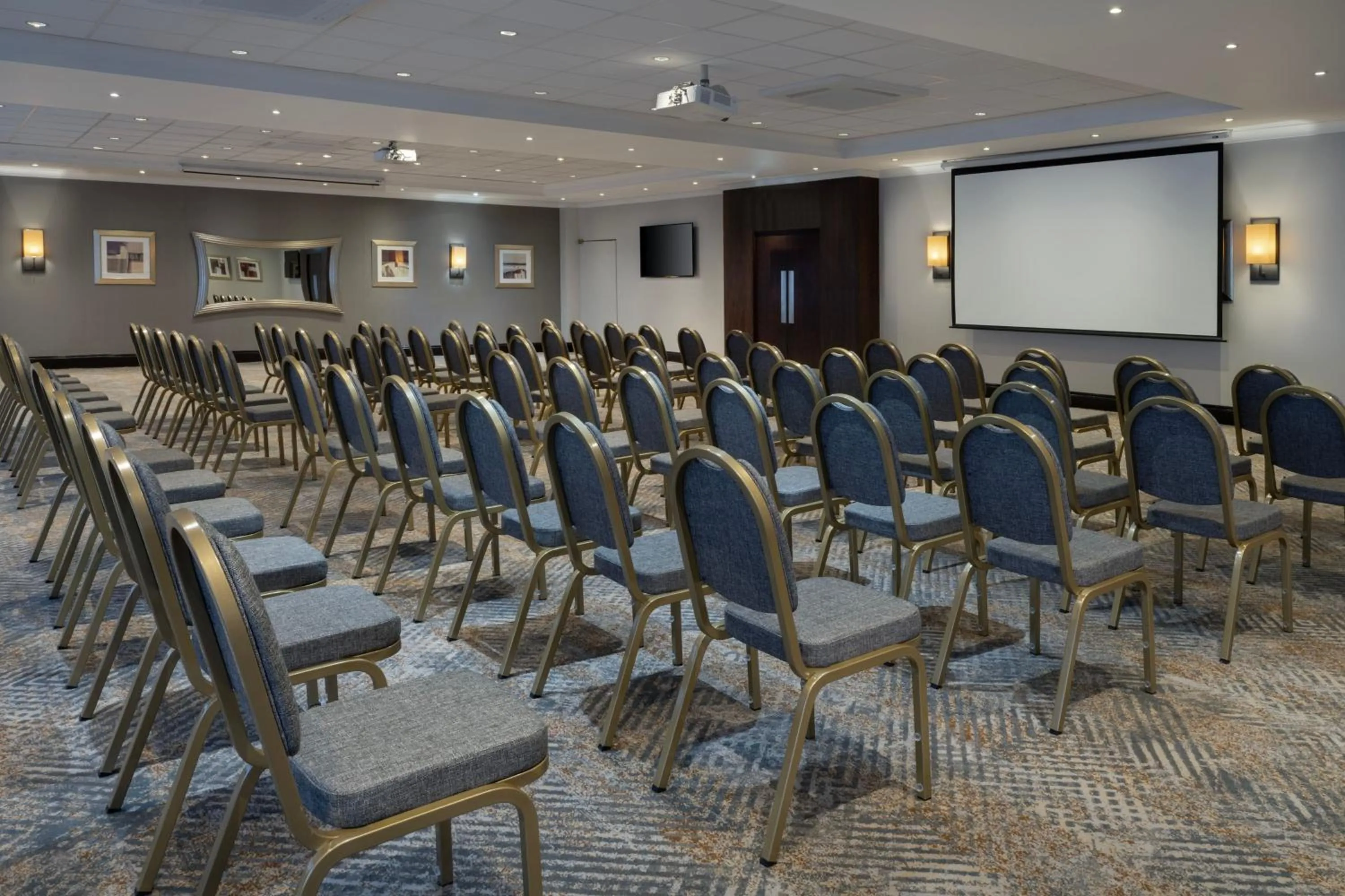Meeting/conference room in Delta Hotels by Marriott Edinburgh