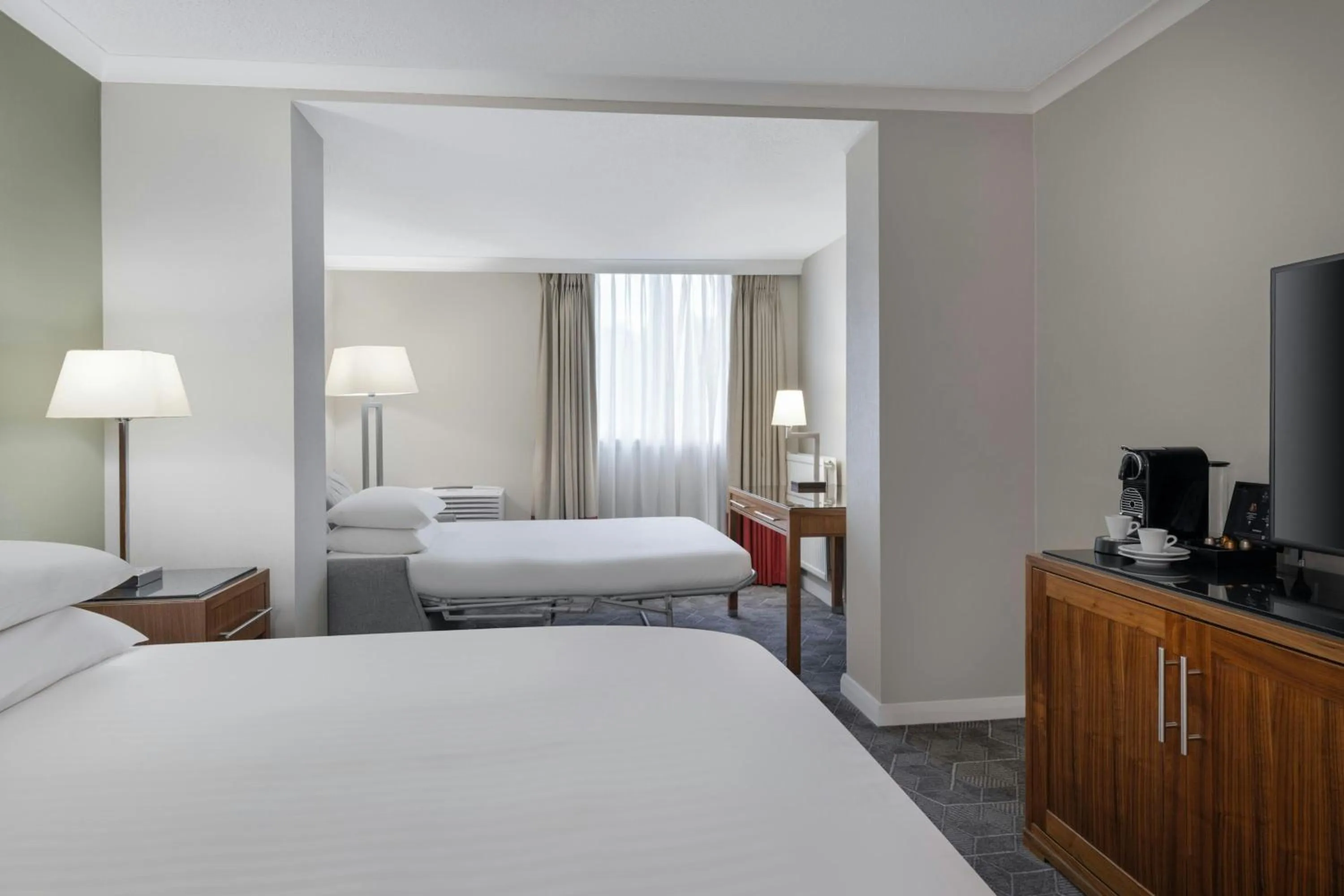 Photo of the whole room, Bed in Delta Hotels by Marriott Edinburgh