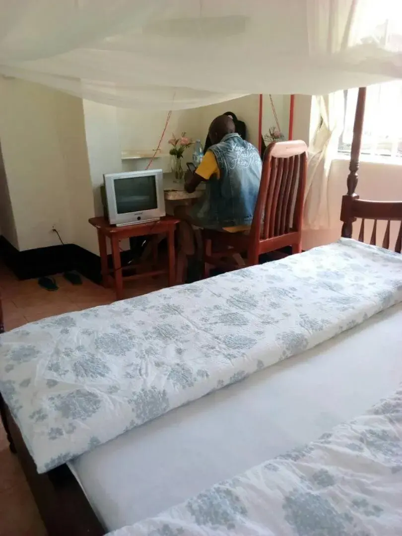 Standard Double Room - single occupancy in Rena Akasha Establishments Standard Double Room - single occupancy in Rena Akasha Establishments