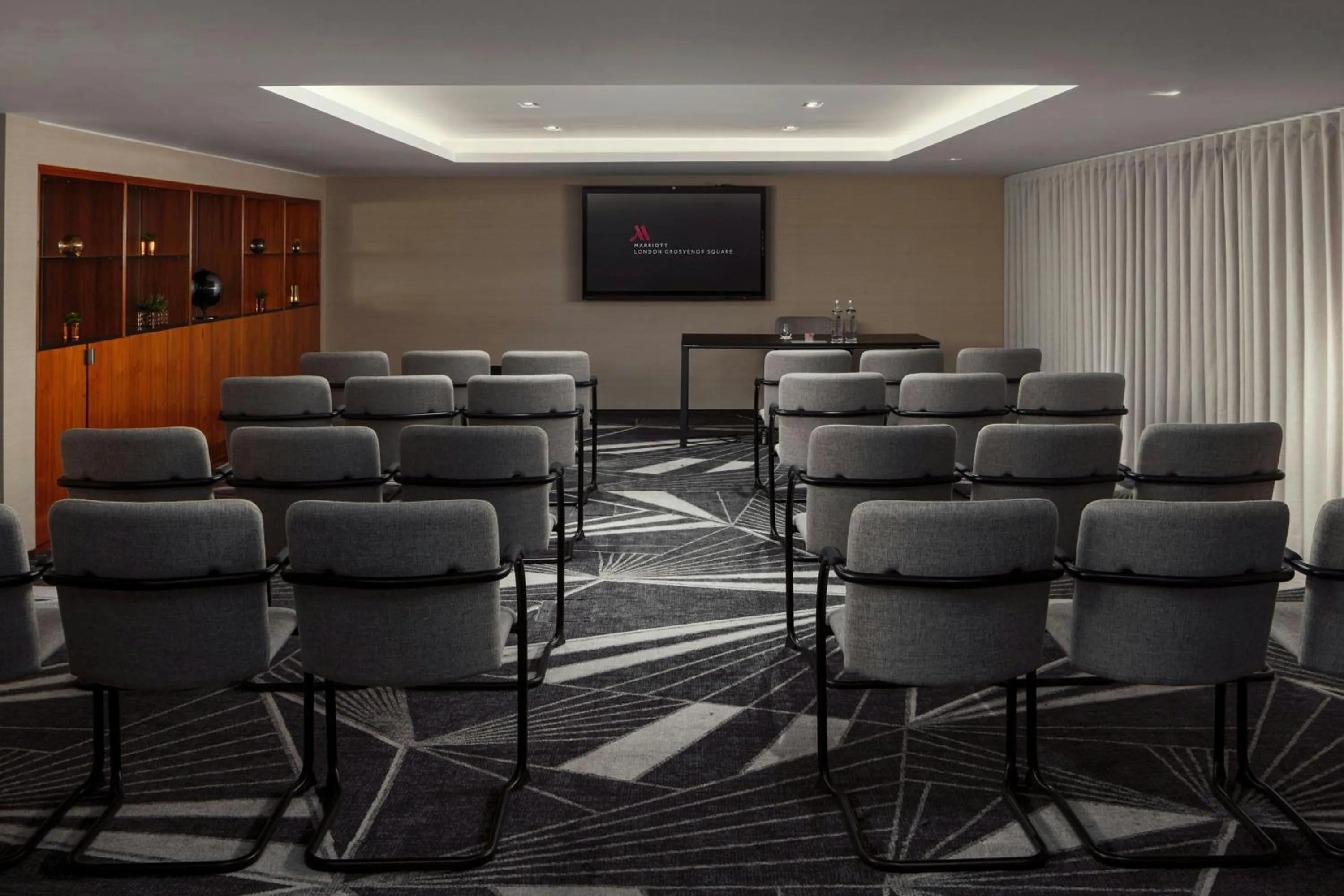 Meeting/conference room in London Marriott Hotel Grosvenor Square