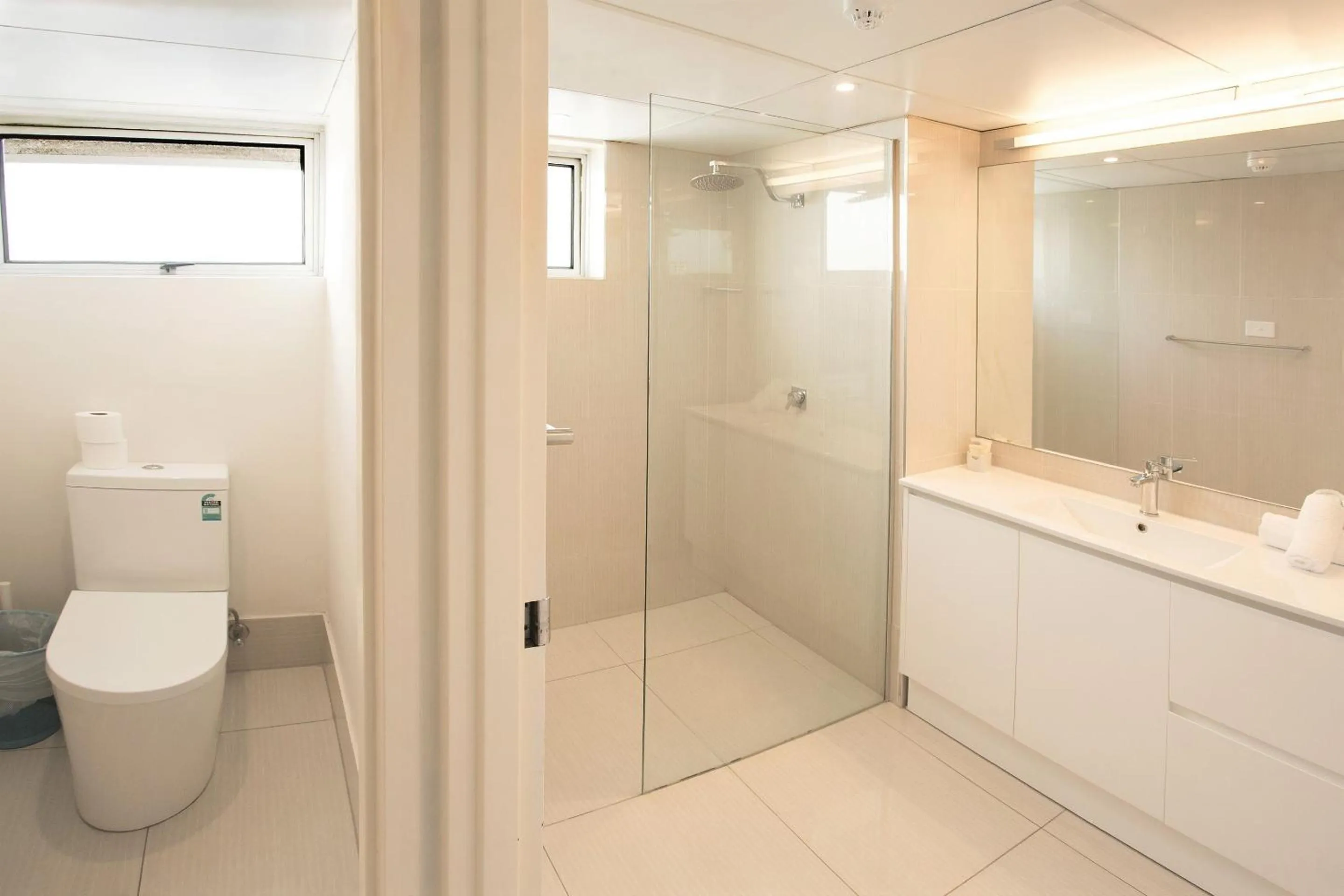 Bathroom in View Pacific Apartments