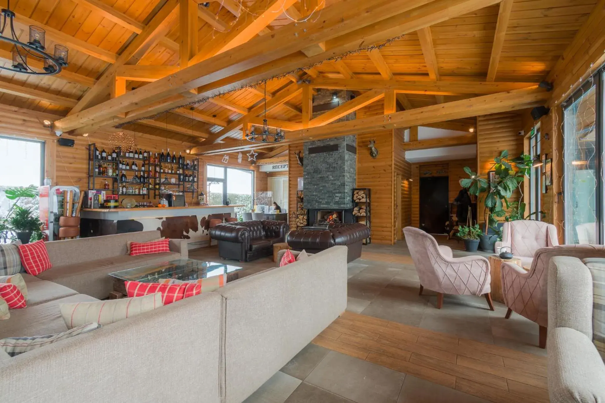 Restaurant/places to eat in Cornelia Deluxe Residence Restaurant/places to eat in Cornelia Deluxe Residence