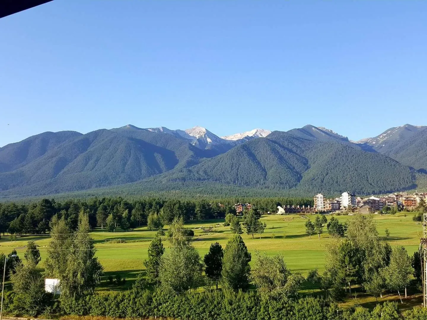 Day in Cornelia Deluxe Residence