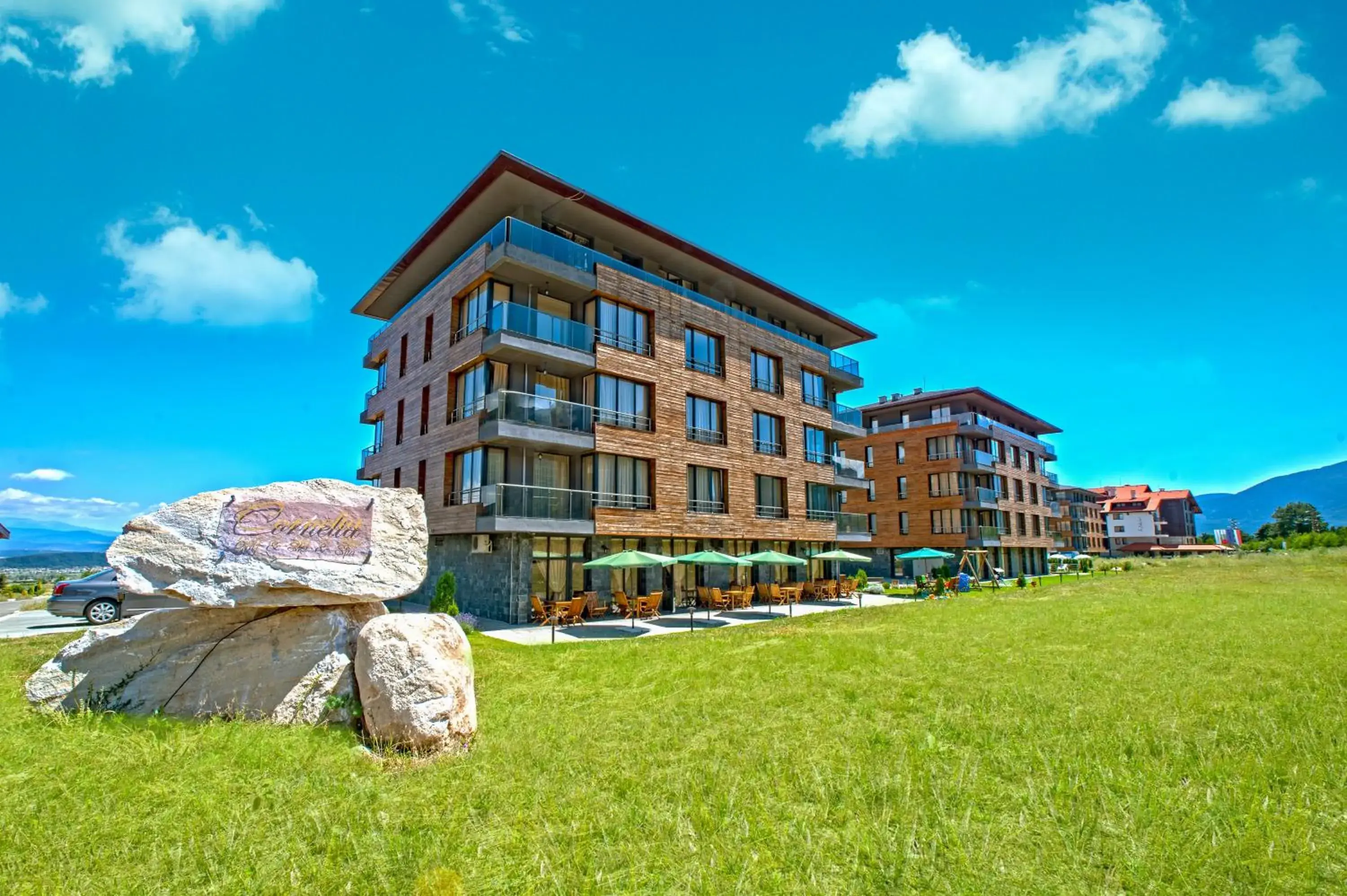 Property building in Cornelia Deluxe Residence Property building in Cornelia Deluxe Residence