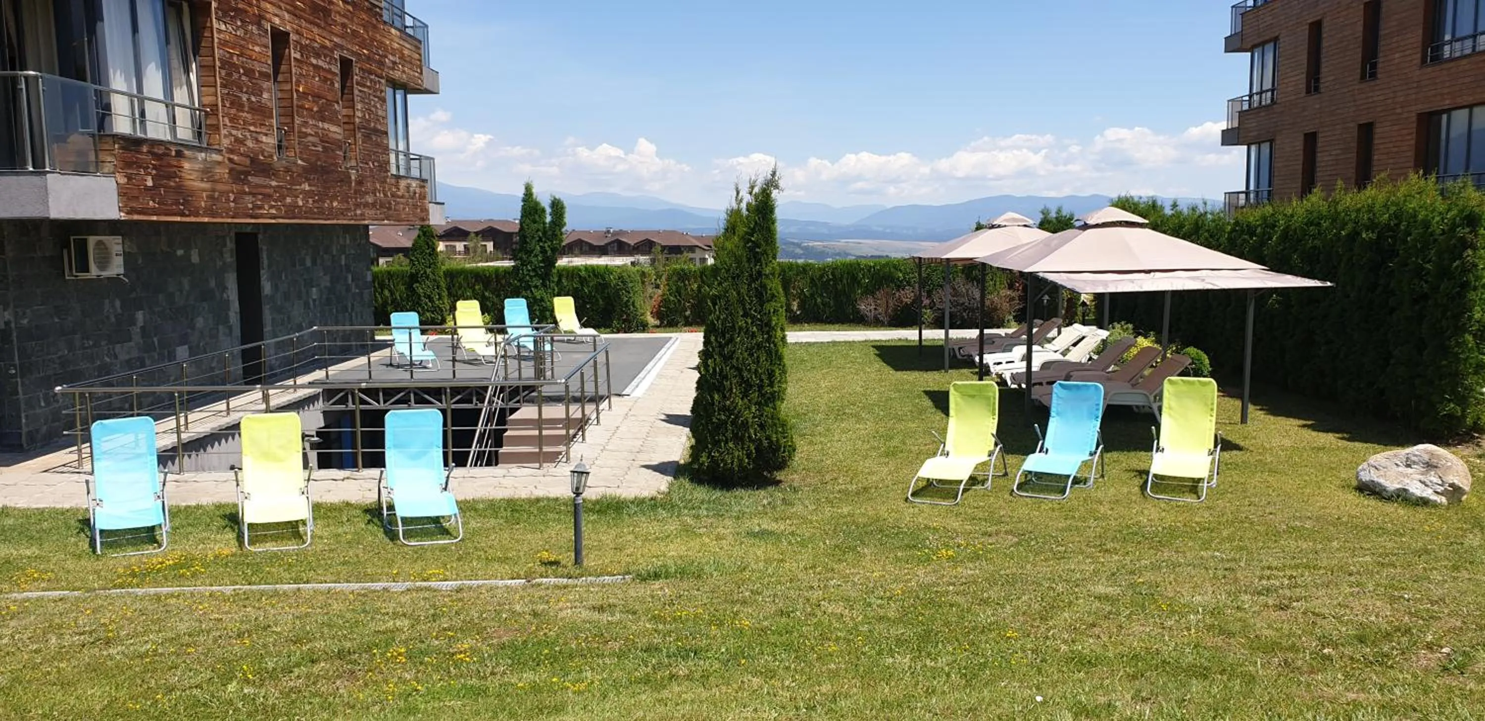 Facade/entrance in Cornelia Deluxe Residence