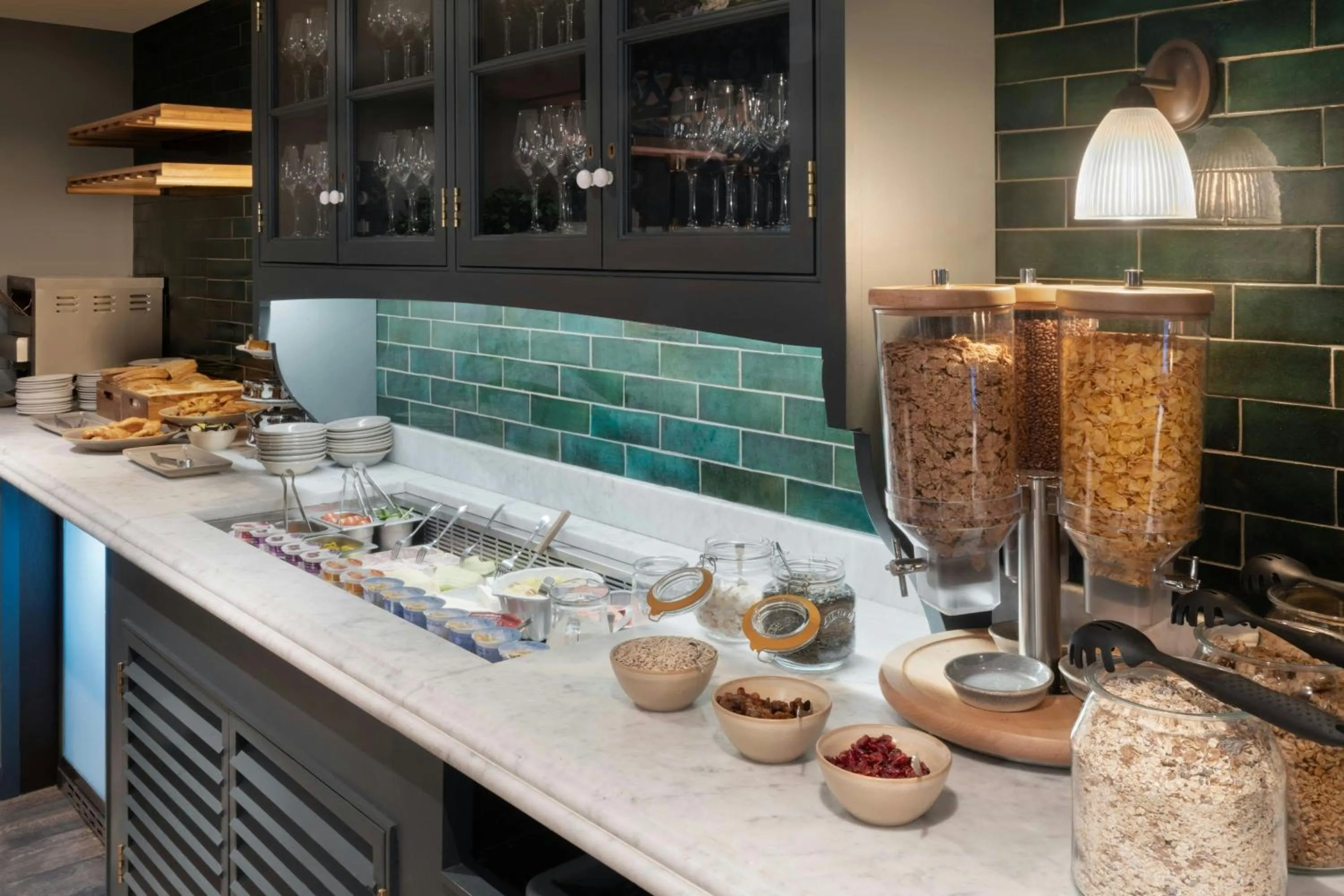 Breakfast in Delta Hotels by Marriott Manchester Airport