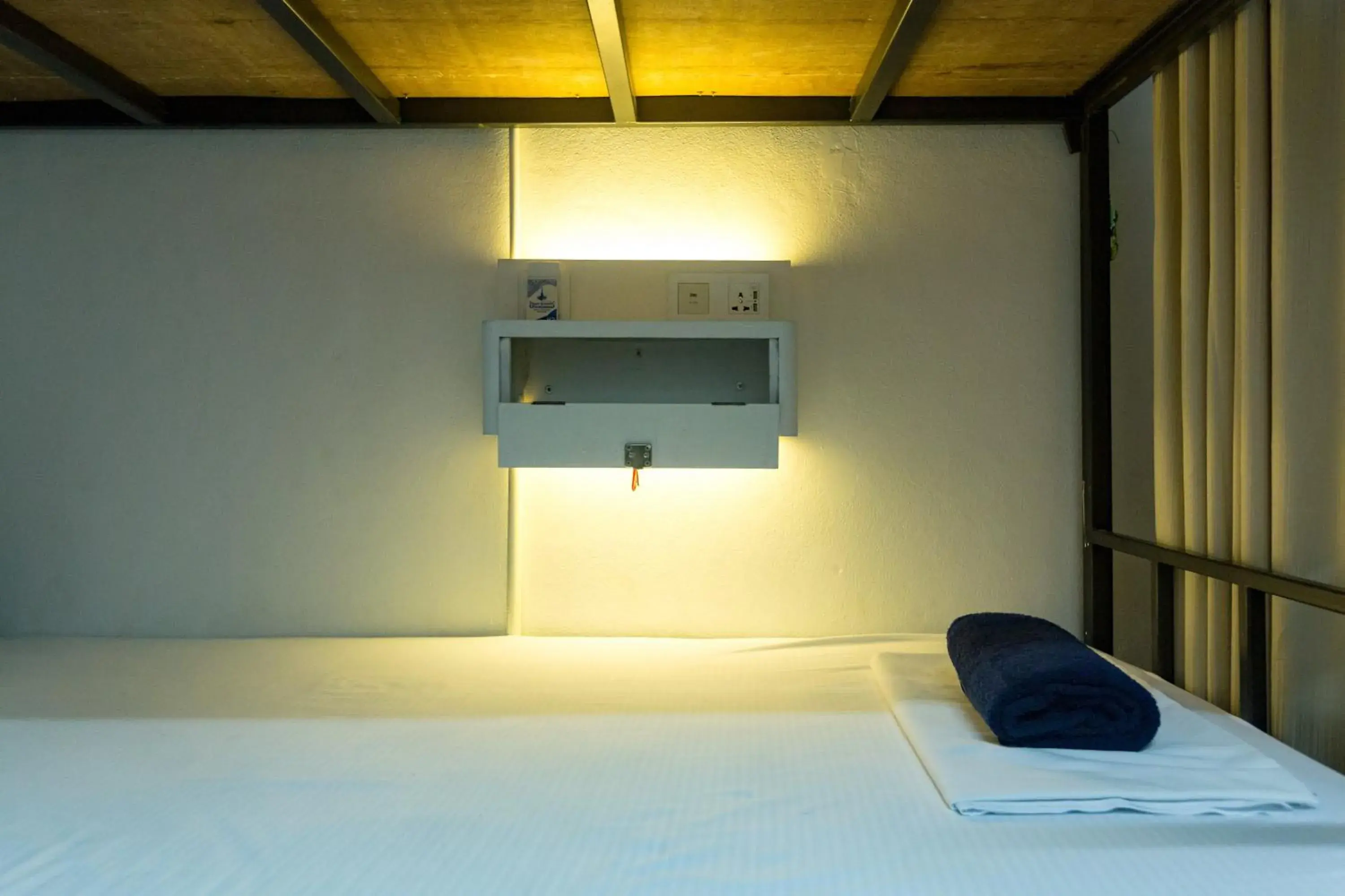 Bedroom, Bed in Baan Kamala Backpacker Bedroom, Bed in Baan Kamala Backpacker