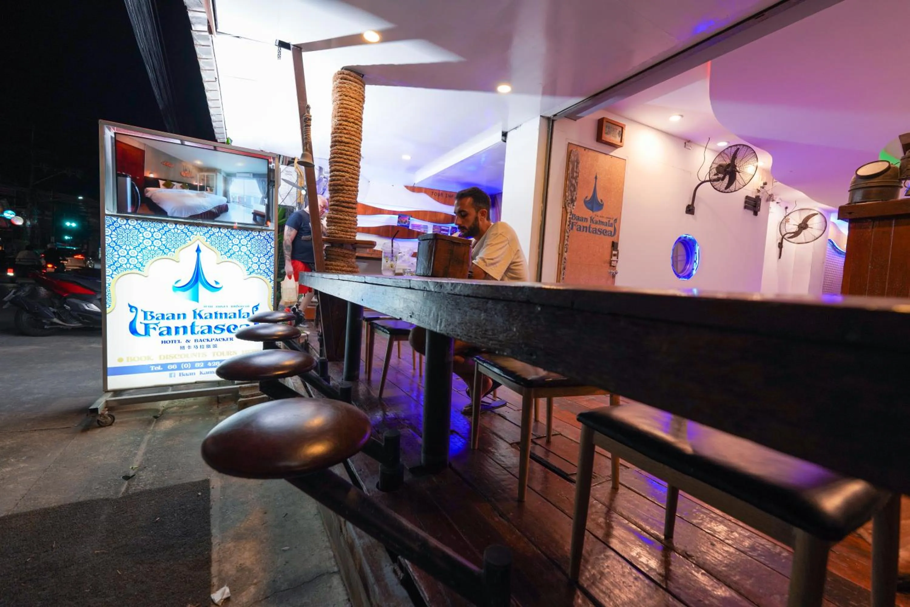 Property building in Baan Kamala Backpacker