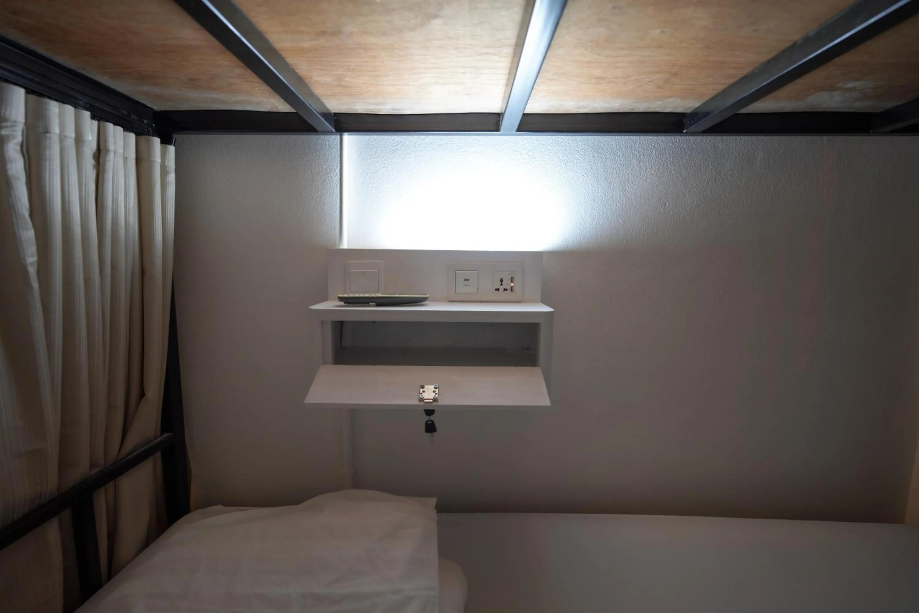 Bed in Baan Kamala Backpacker