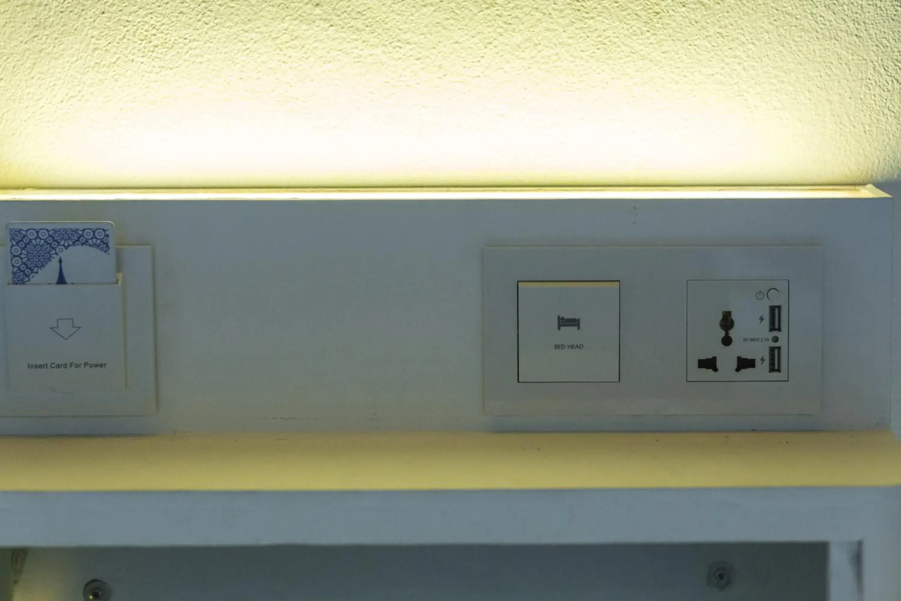 Bedroom in Baan Kamala Backpacker Bedroom in Baan Kamala Backpacker