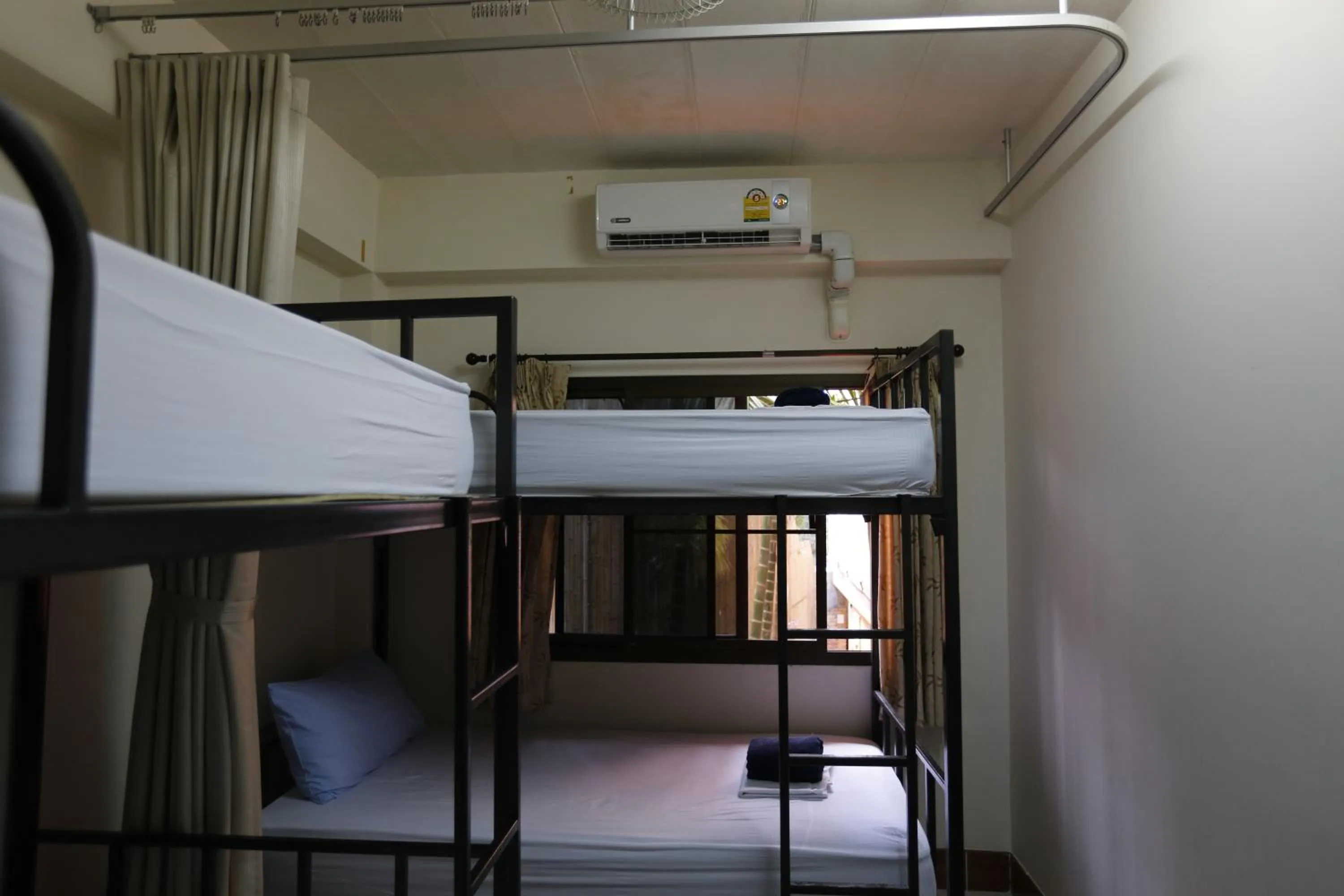 Patio, Bed in Baan Kamala Backpacker