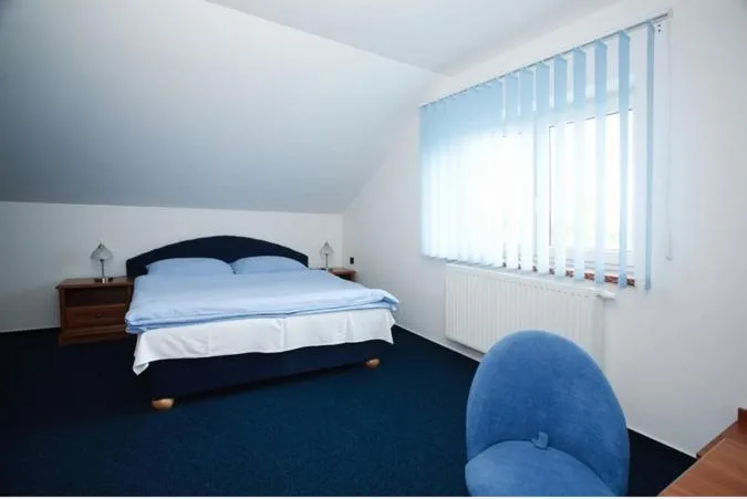Double Room with Bath - single occupancy in Hotel U Jelena